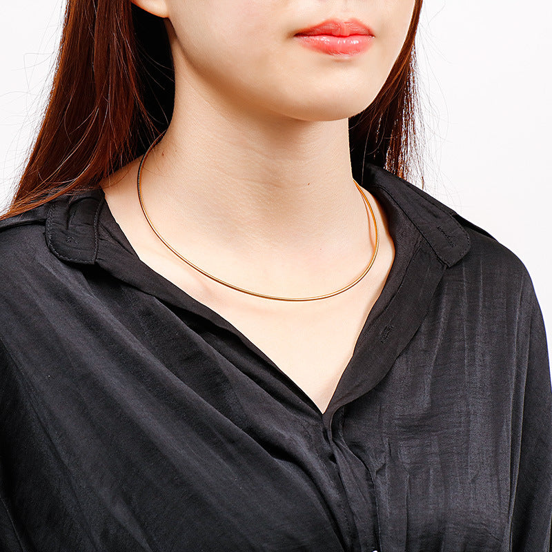  Aaria Tees