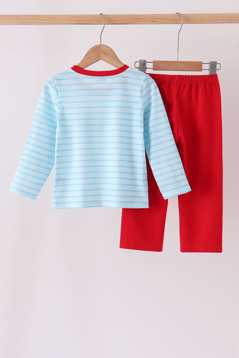  Aaria Tees
