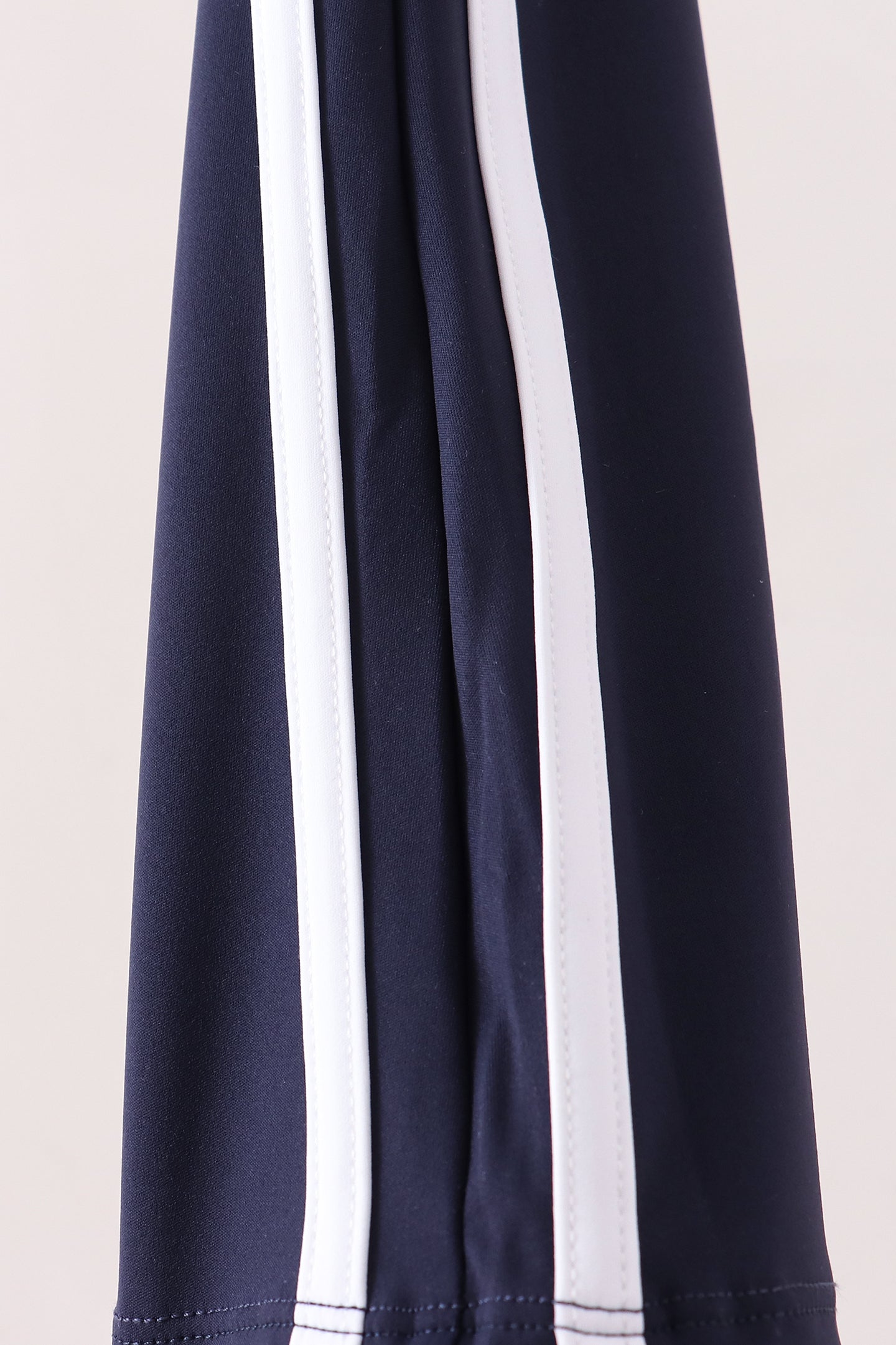  Aaria Tees