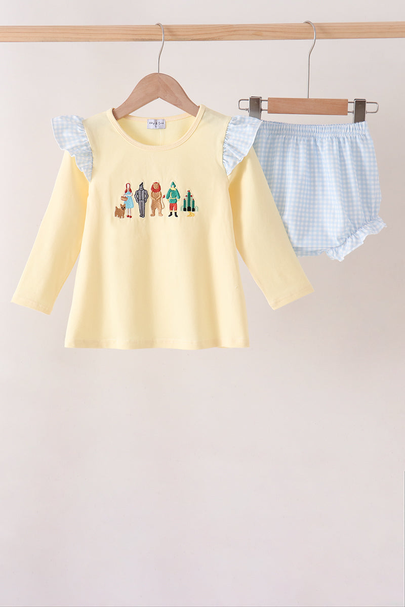  Aaria Tees