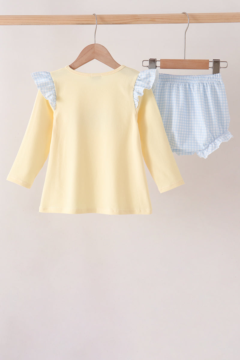  Aaria Tees