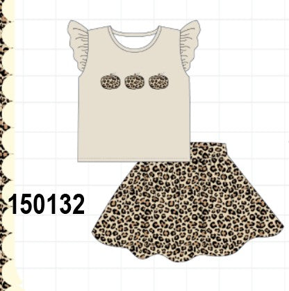  Aaria Tees