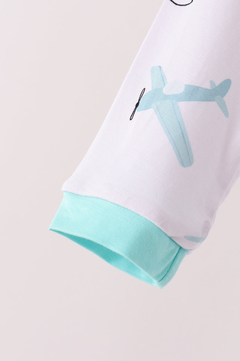  Aaria Tees