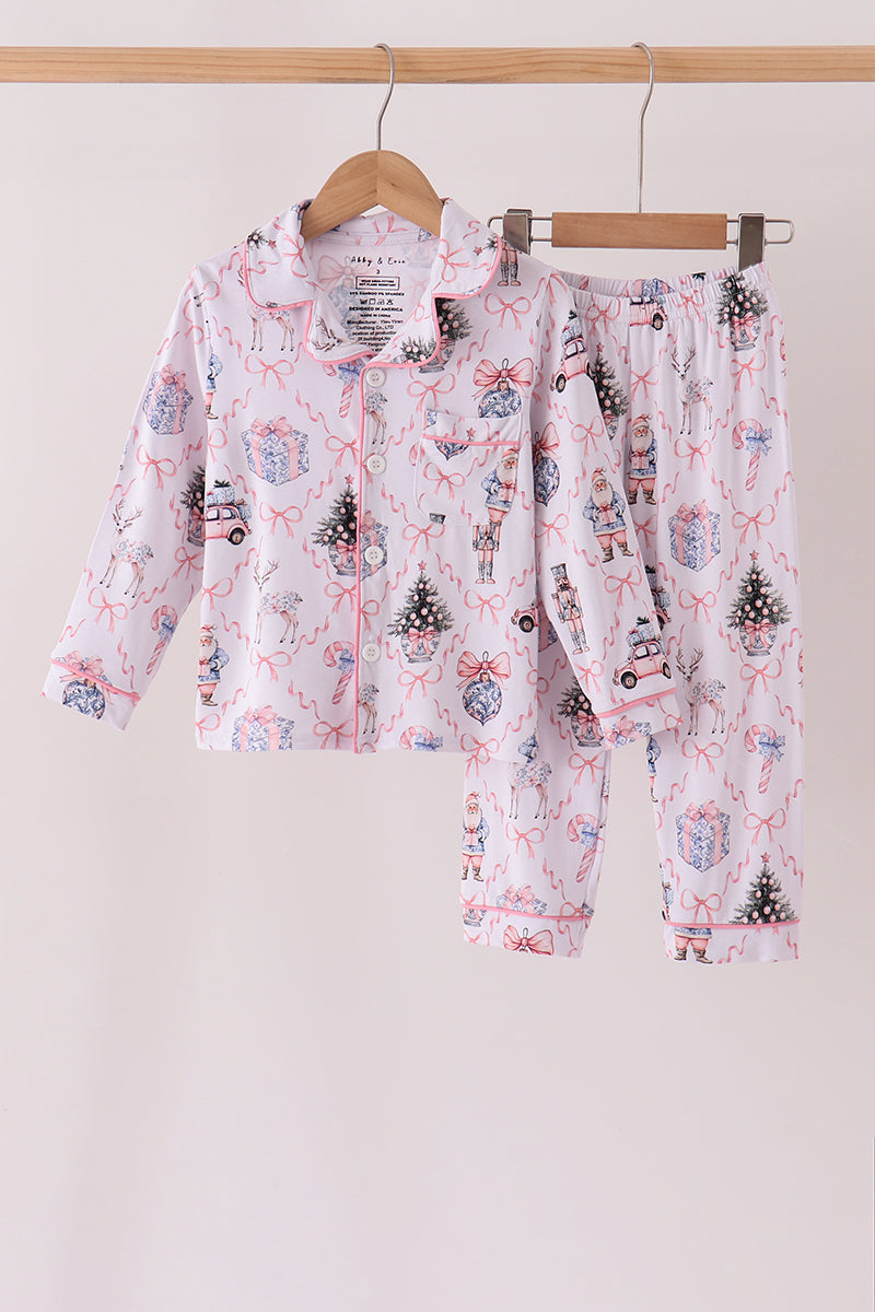 Aaria Tees