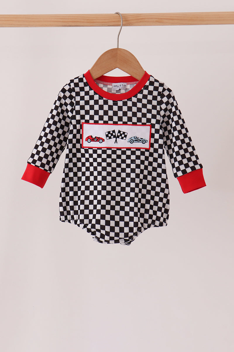  Aaria Tees