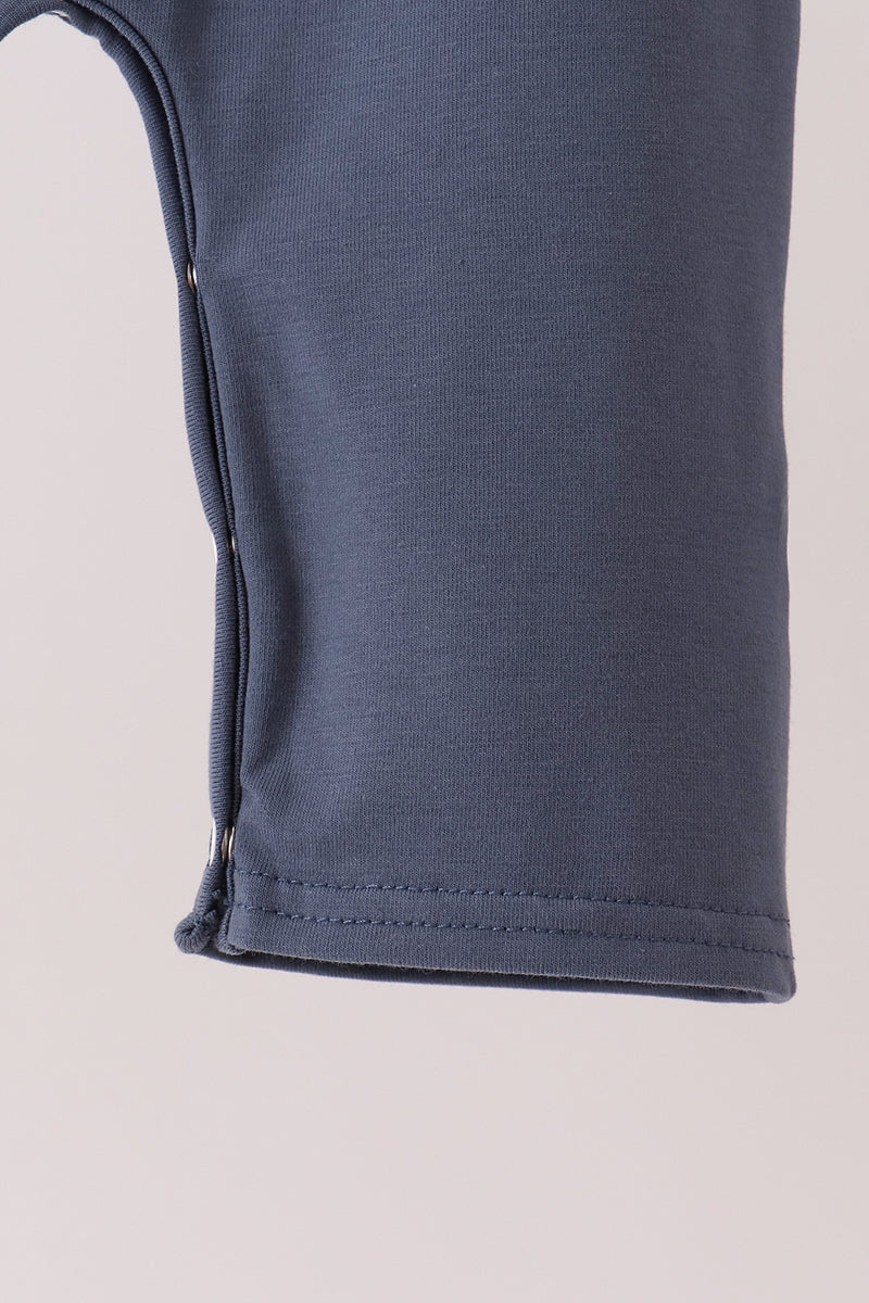  Aaria Tees