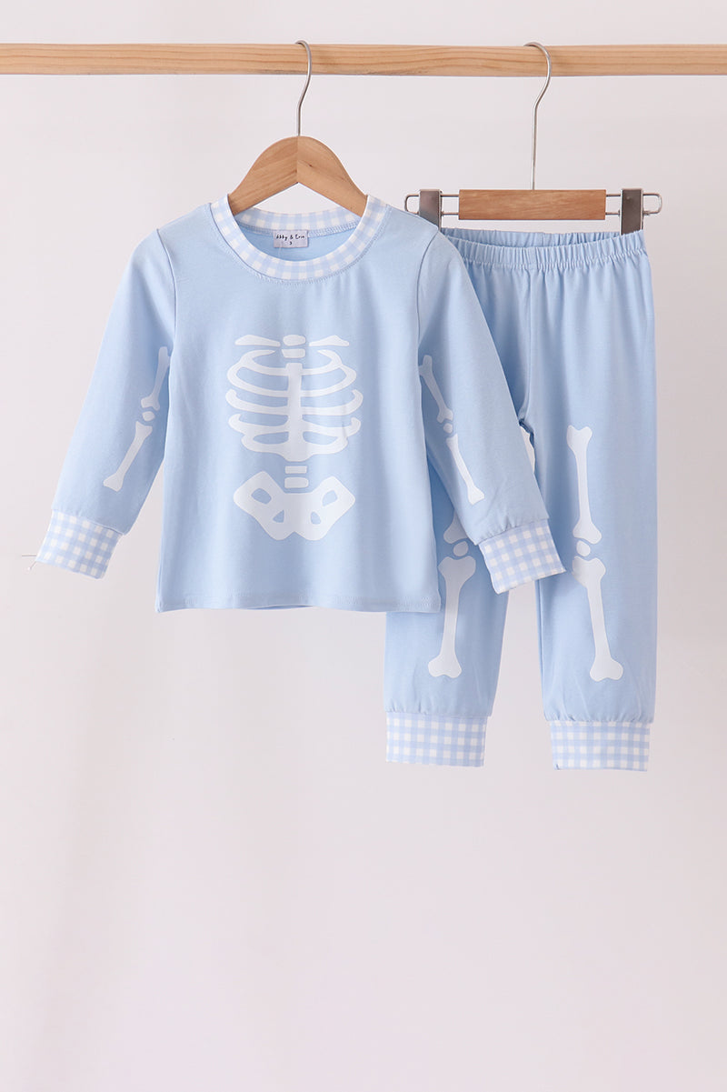  Aaria Tees
