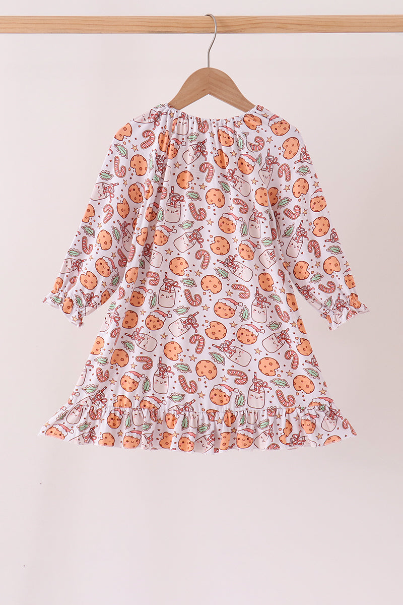  Aaria Tees