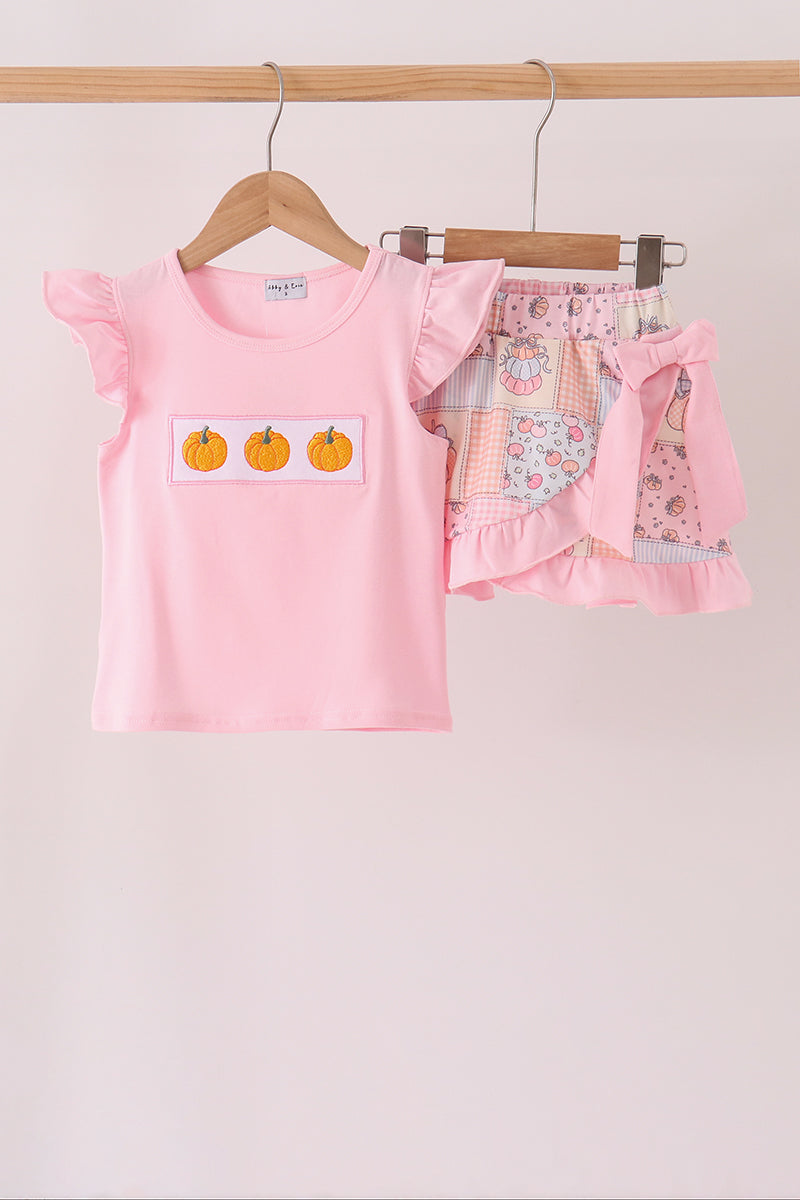  Aaria Tees