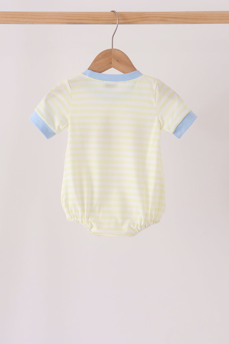  Aaria Tees