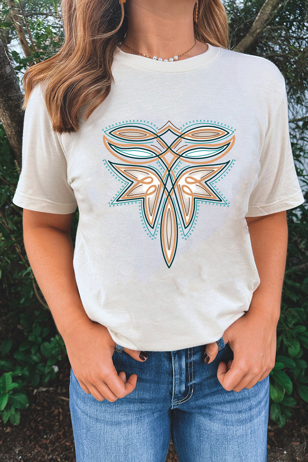  Aaria Tees