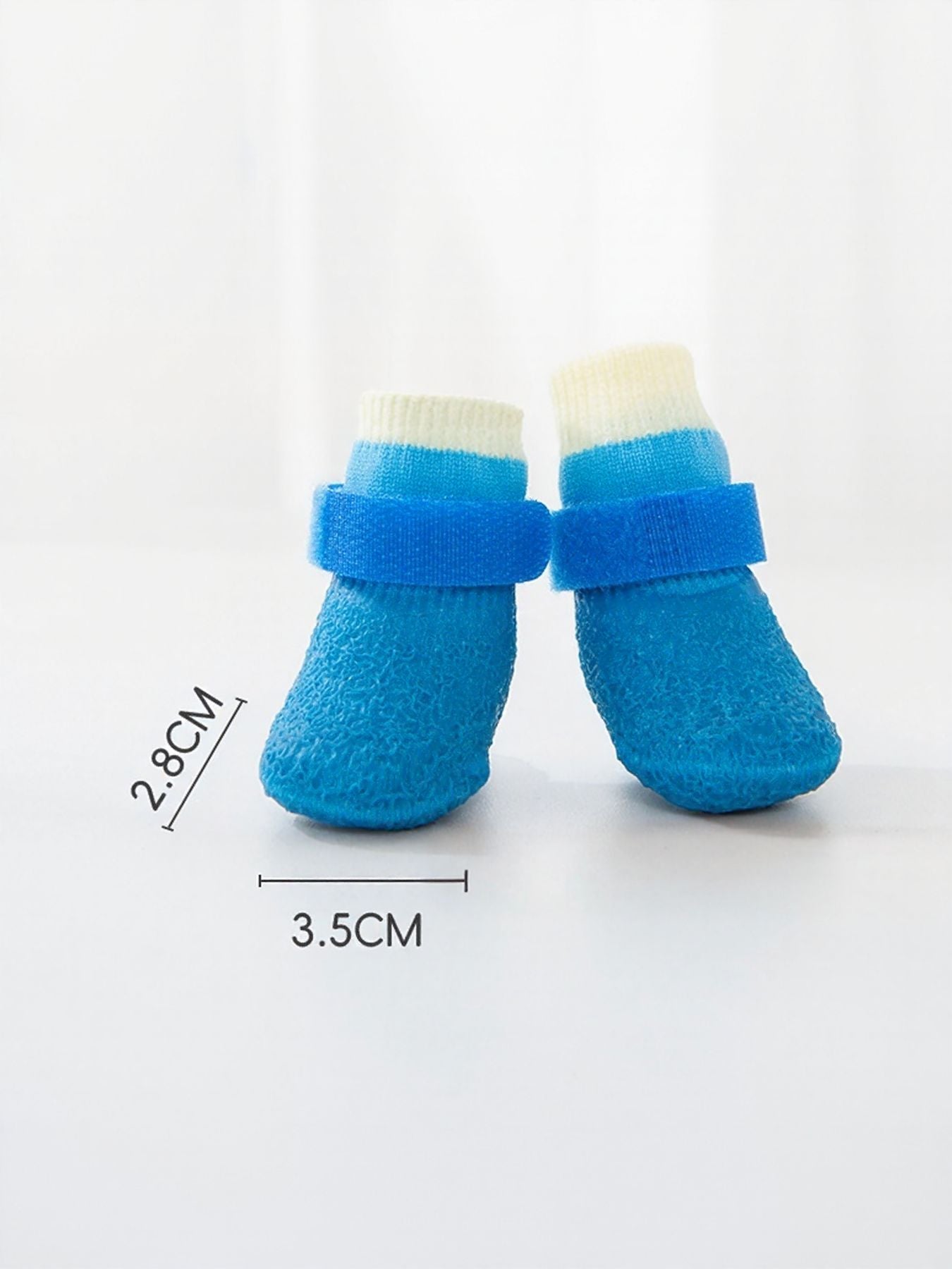 197fb7e5-d32c-4085-9b3f-fe36ad078a6a-Max Aaria Tees