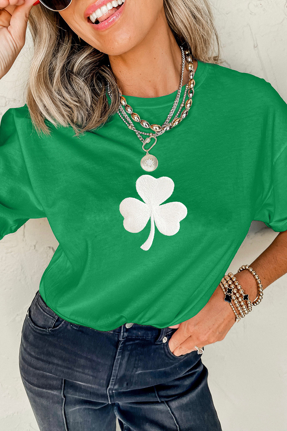  Aaria Tees