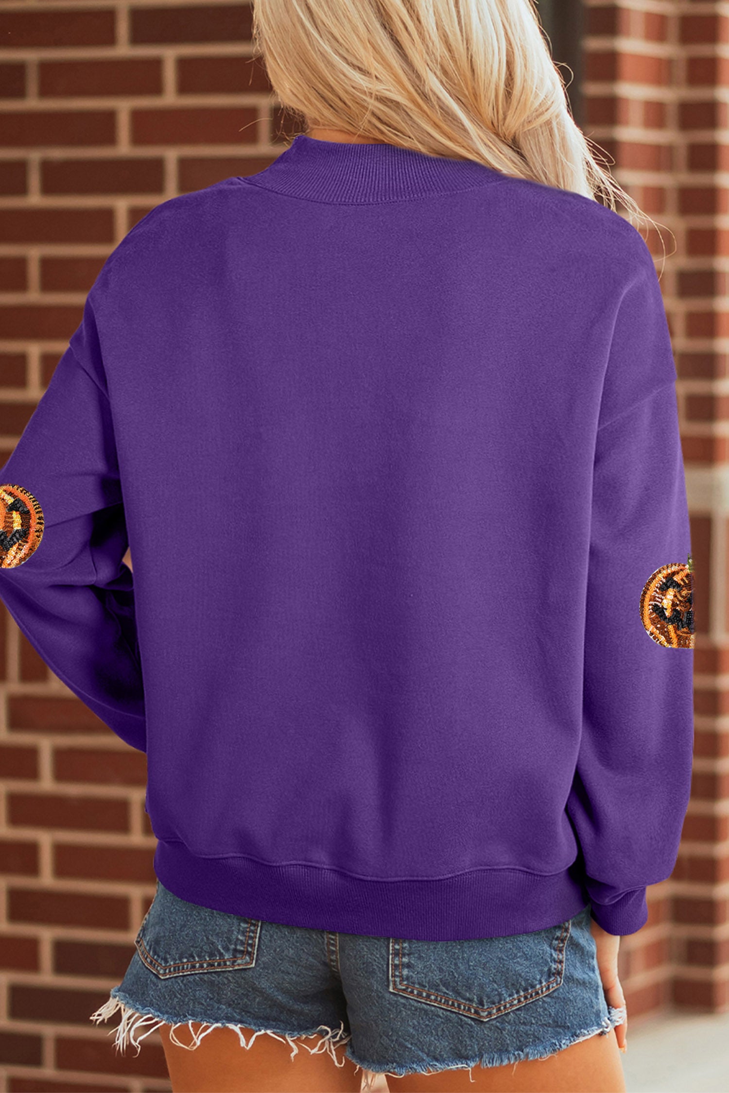 Aaria Tees