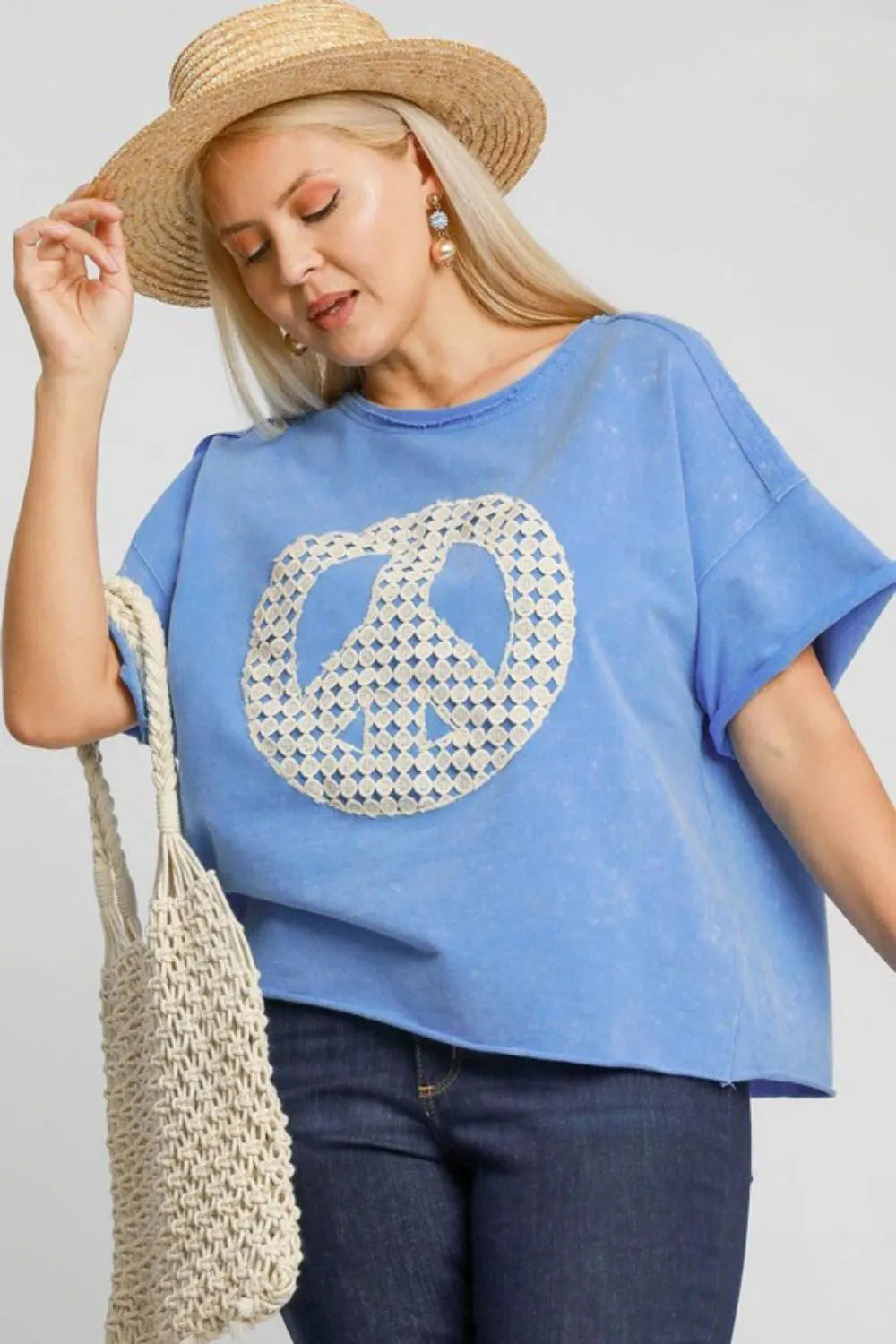 1ecc794b-bee3-4828-b63a-707b061f2bb9-Max Aaria Tees