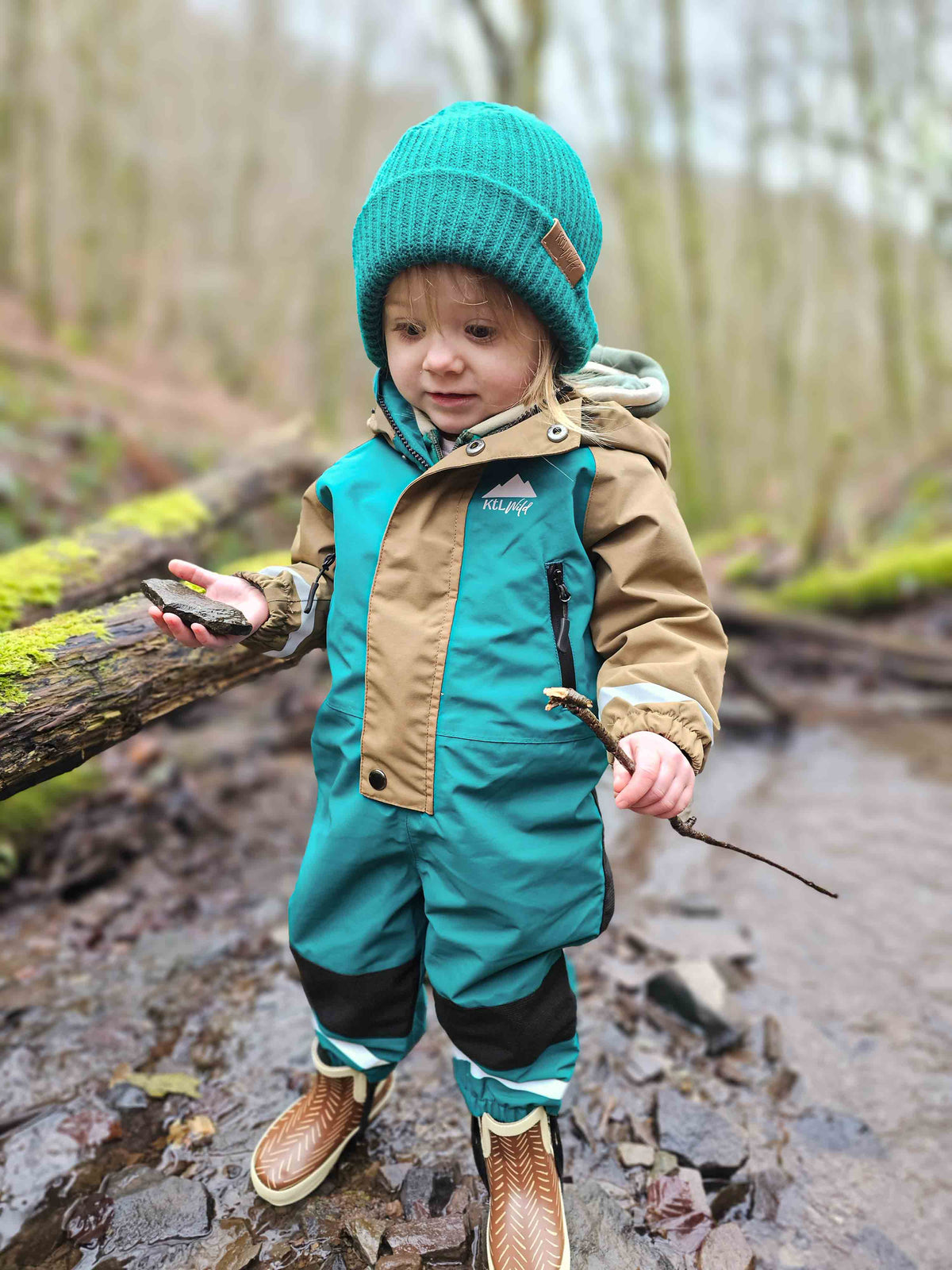 Rain suit- waterproof and reflective