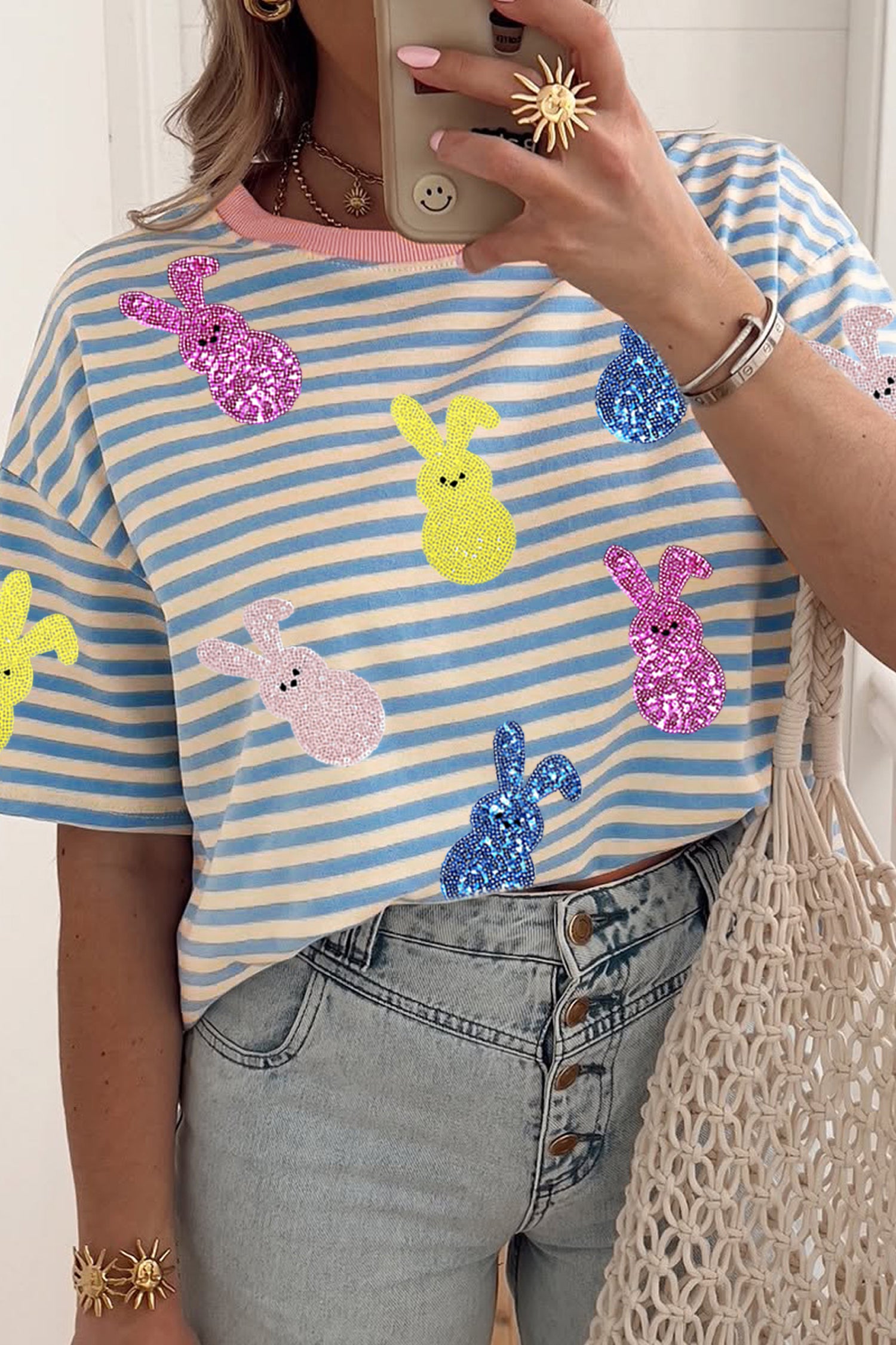  Aaria Tees