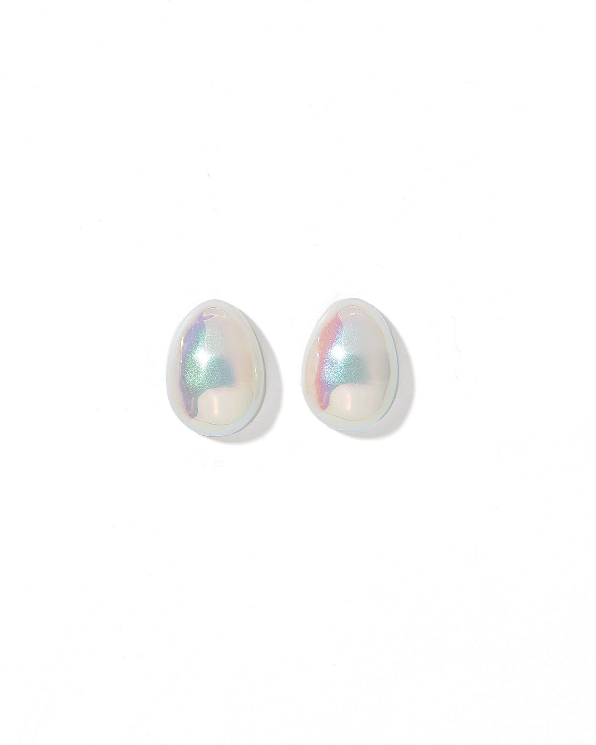 Monica Pearl Stud - White - Aaria Tees