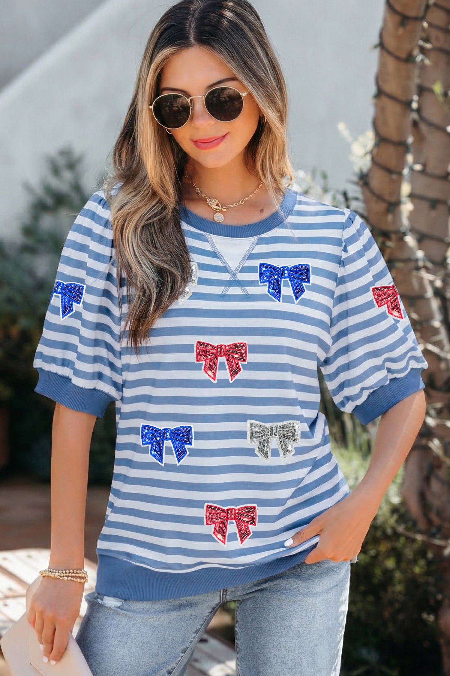  Aaria Tees