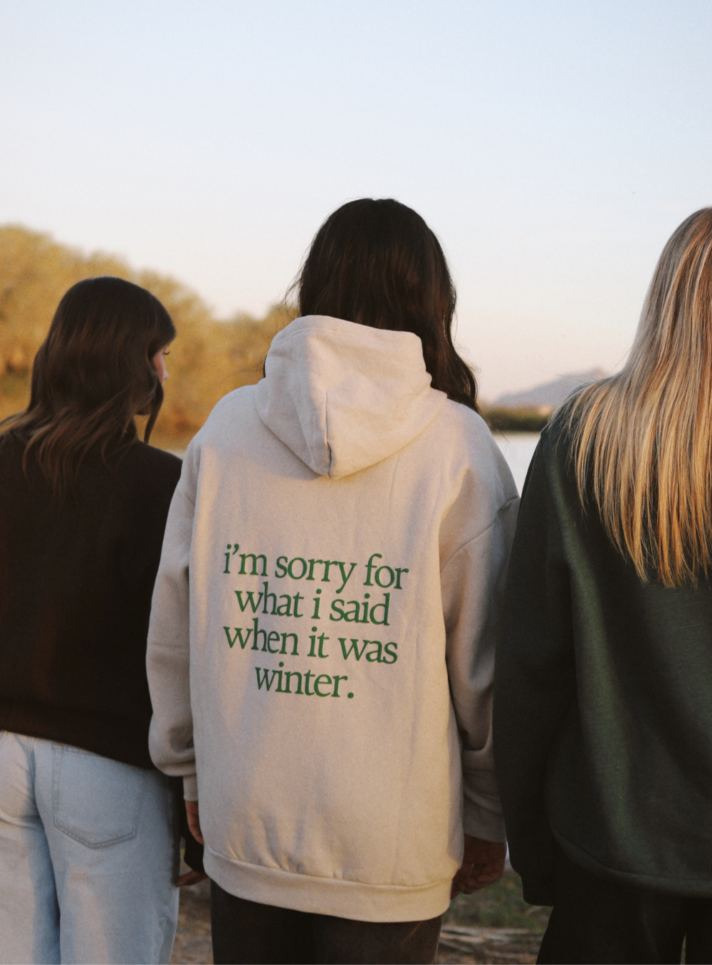  Aaria Tees