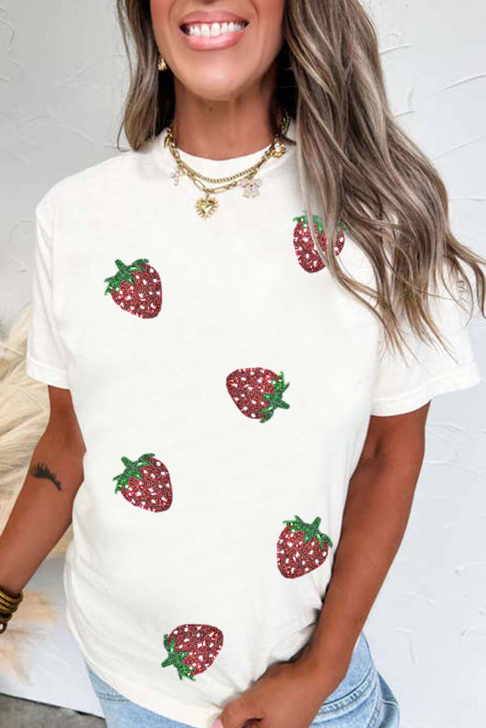  Aaria Tees