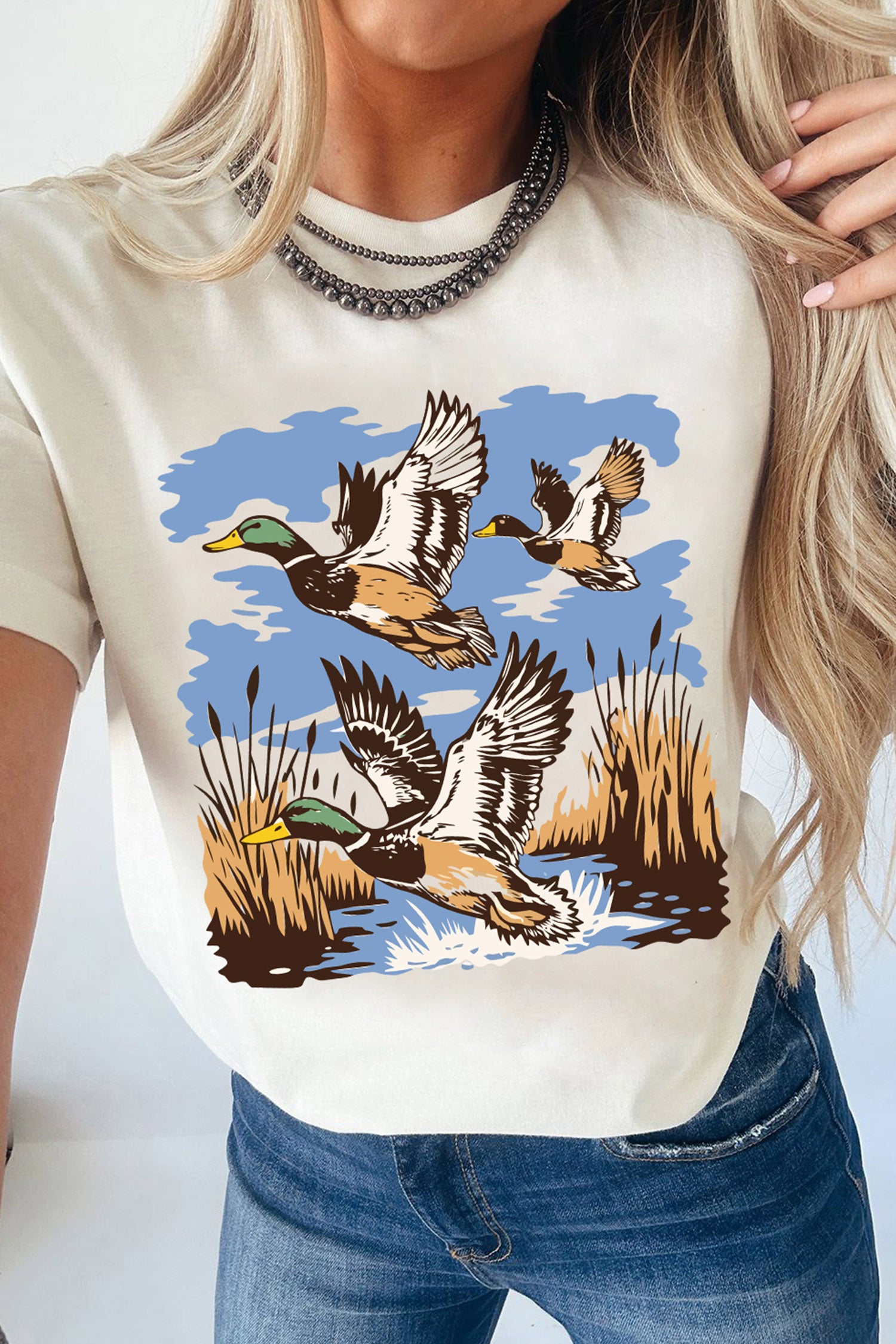  Aaria Tees