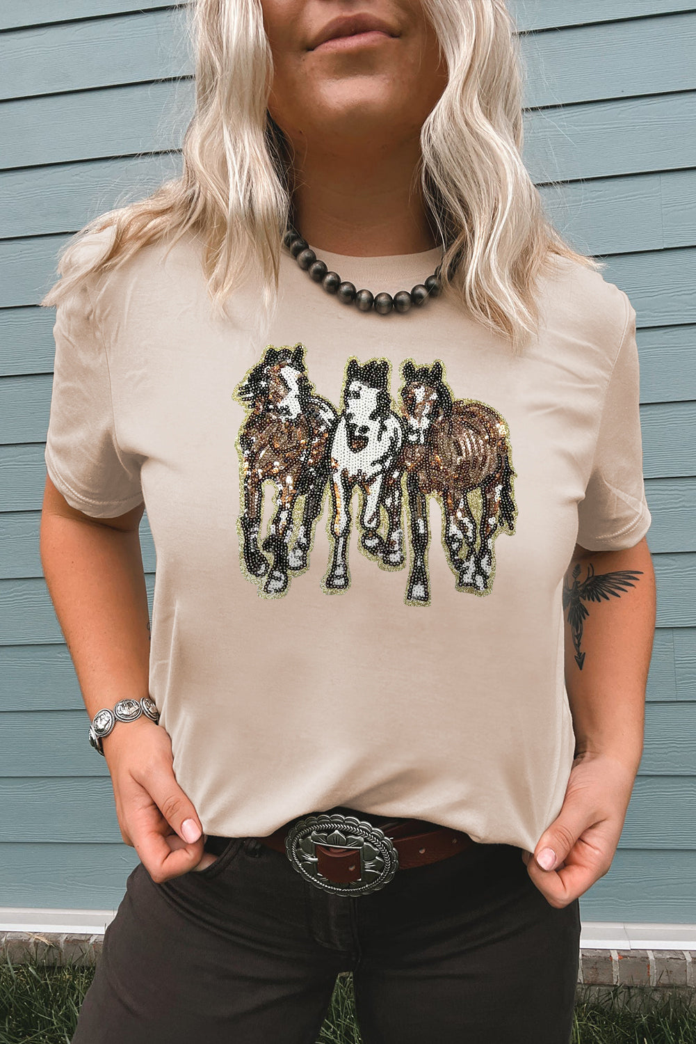  Aaria Tees