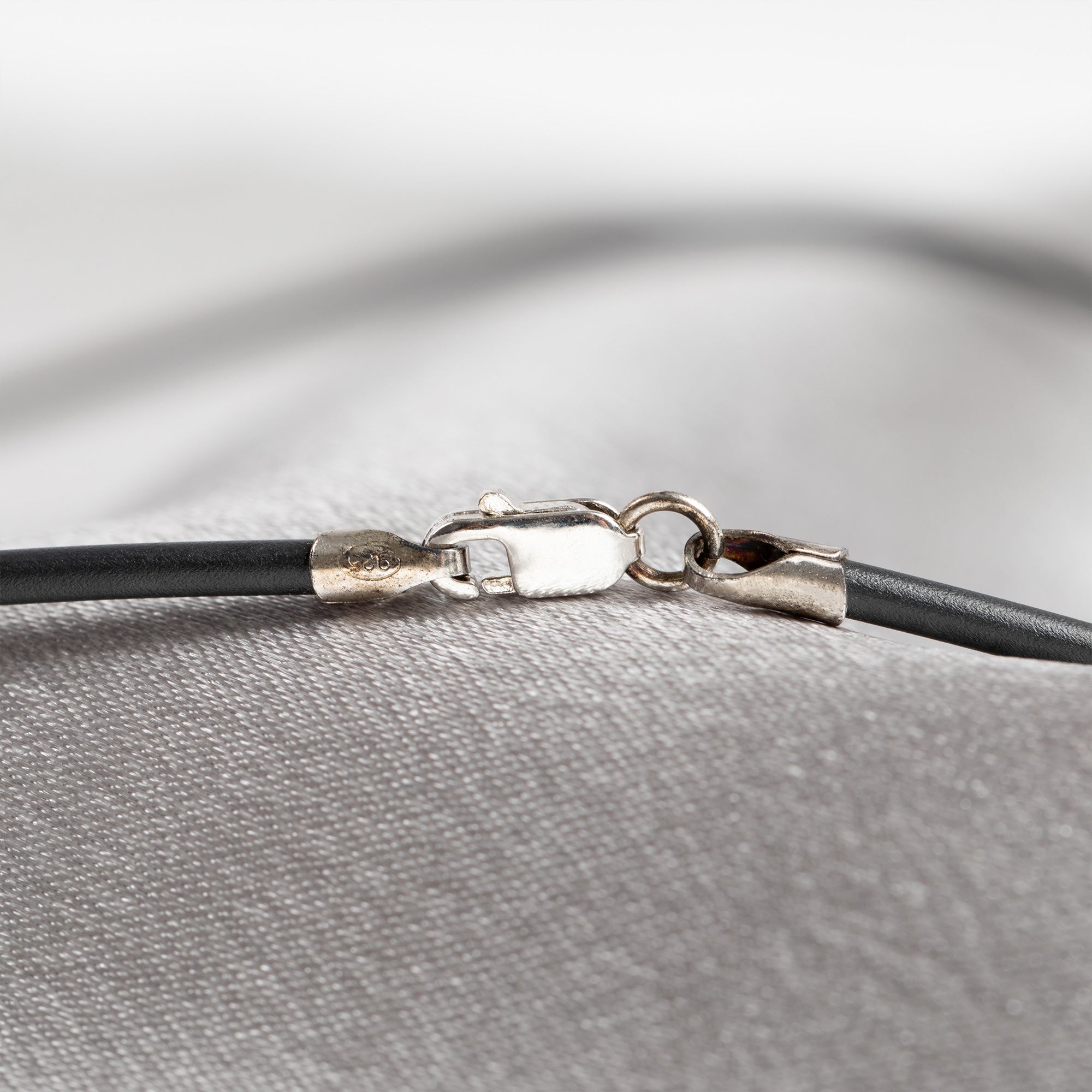 Bold & Brilliant Necklaces - Aaria Tees Aaria Tees