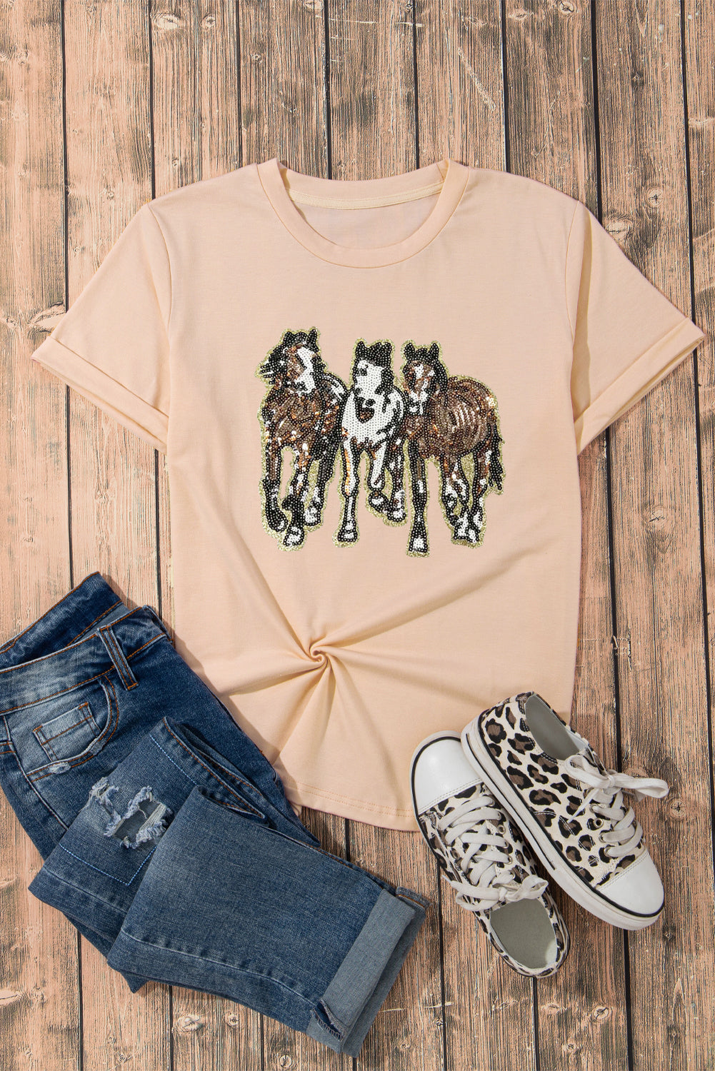  Aaria Tees