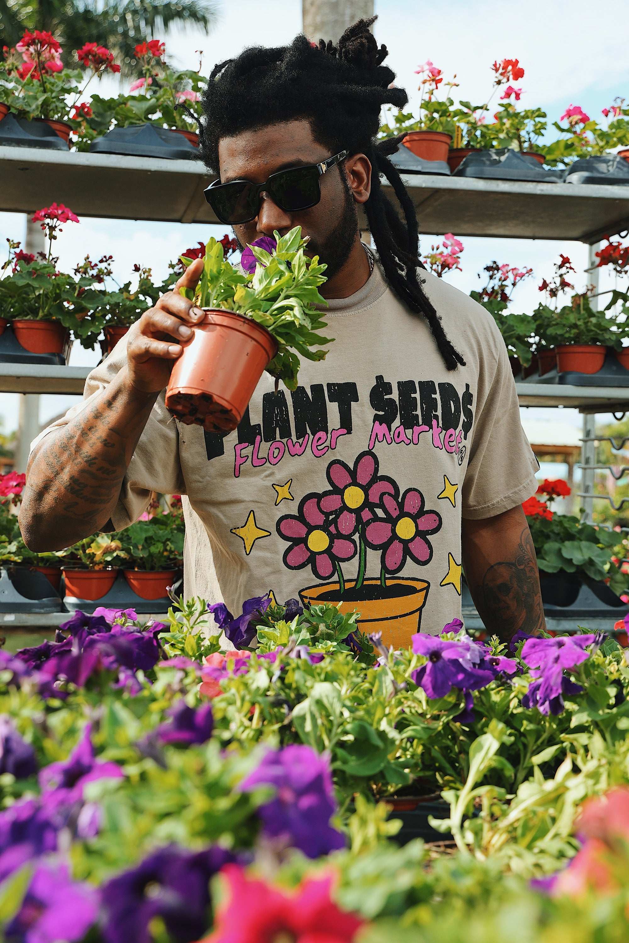 Flower Market - Aaria Tees Aaria Tees