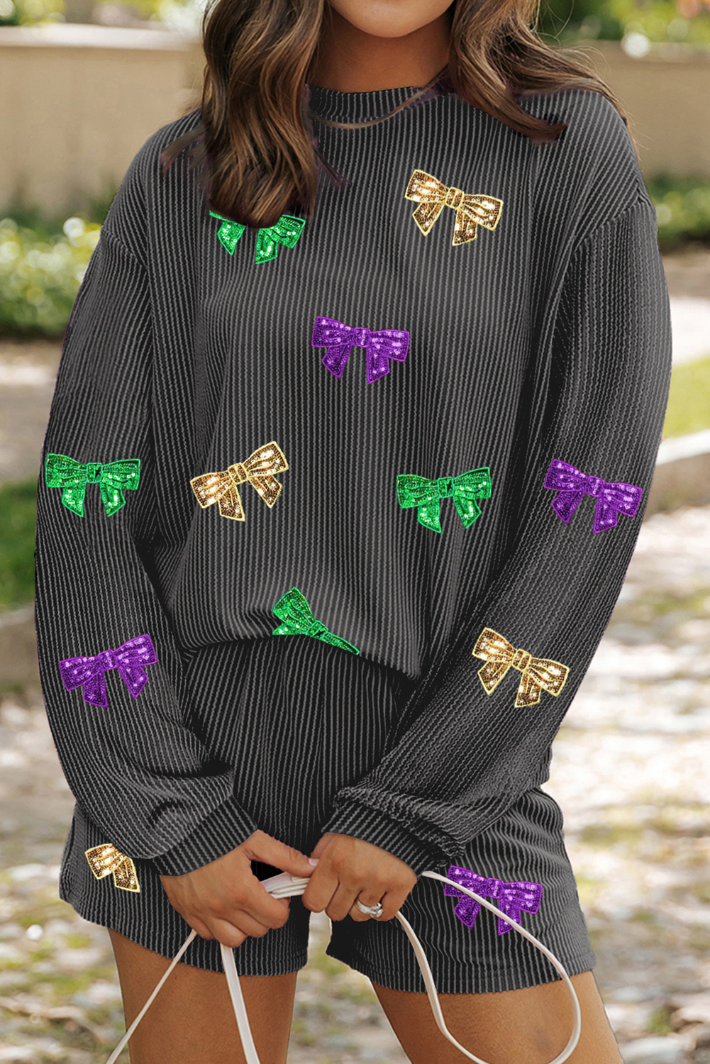  Aaria Tees