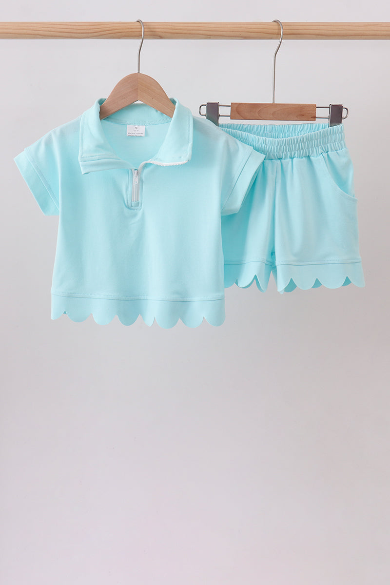  Aaria Tees
