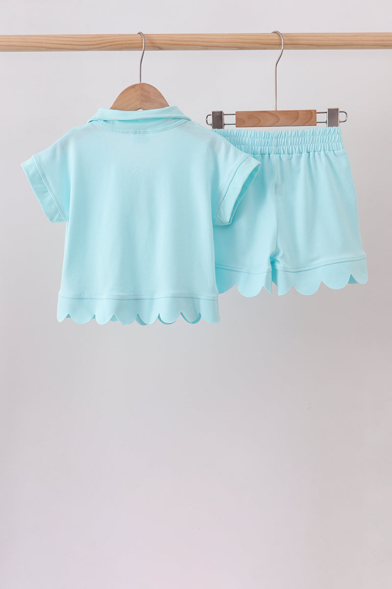  Aaria Tees