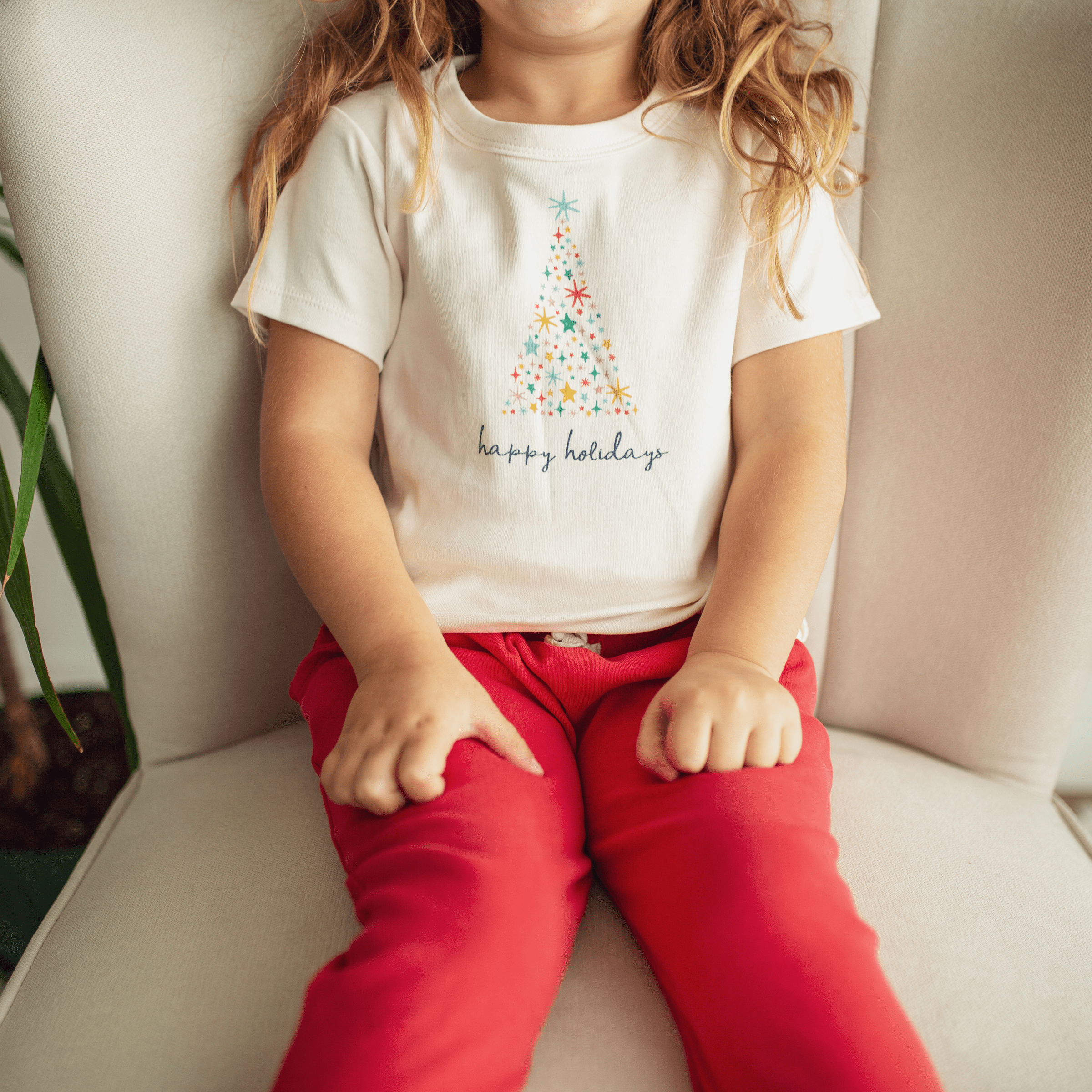 graphic tee | happy holidays tree - Aaria Tees Aaria Tees