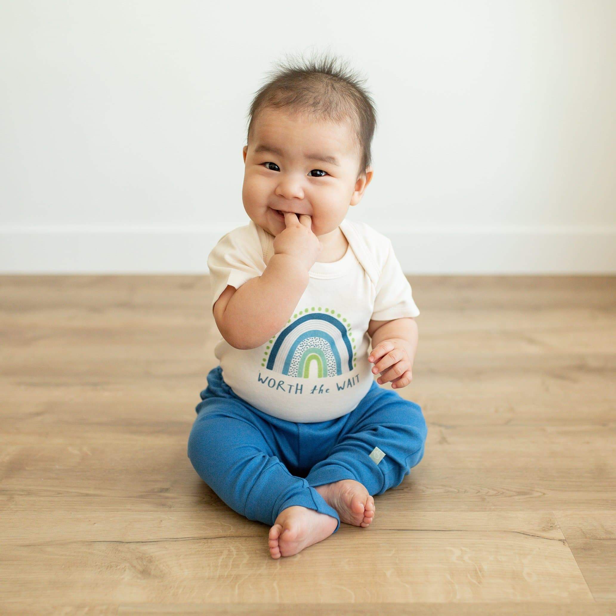 graphic bodysuit | worth the wait - Aaria Tees Aaria Tees