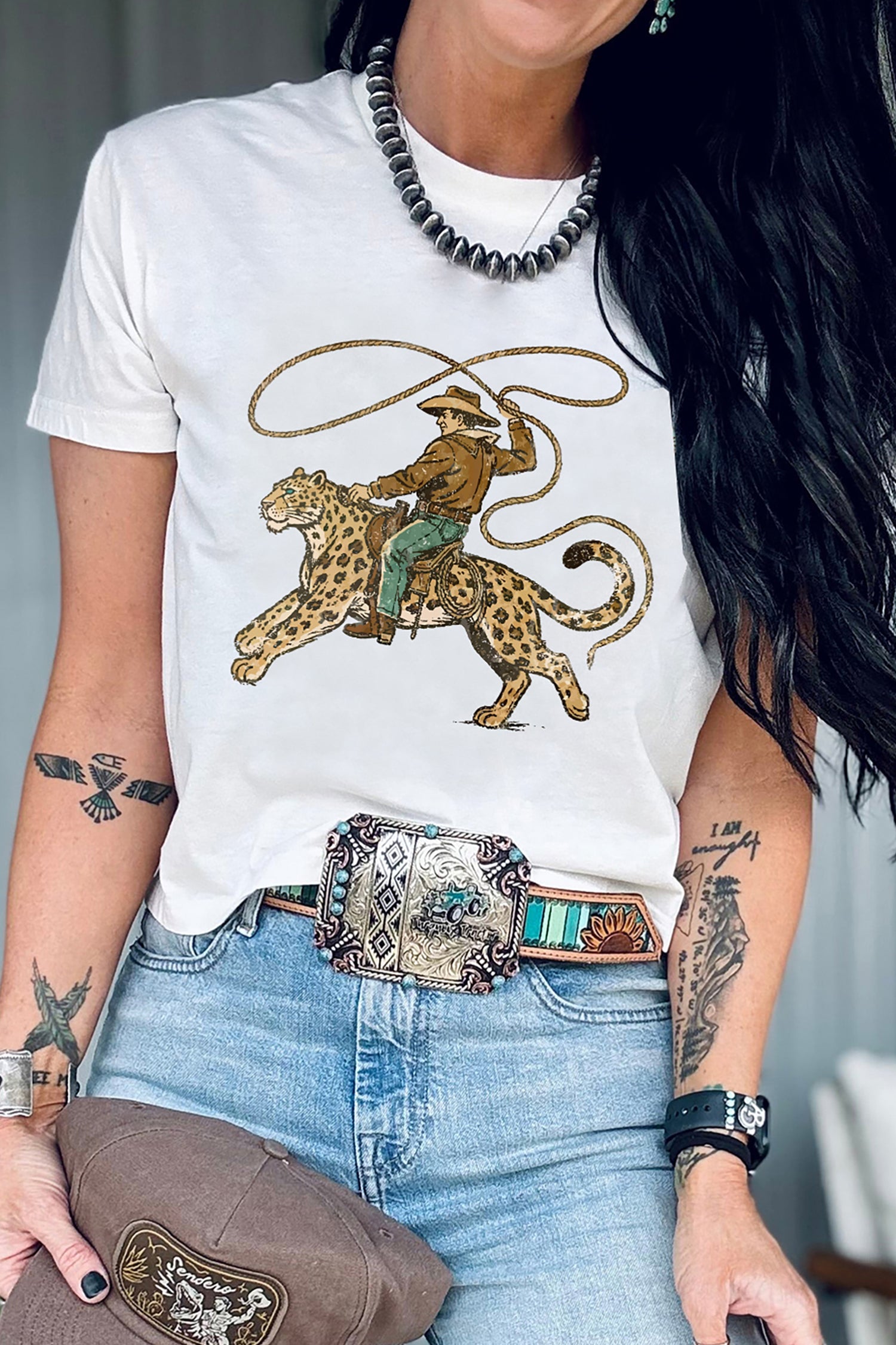  Aaria Tees