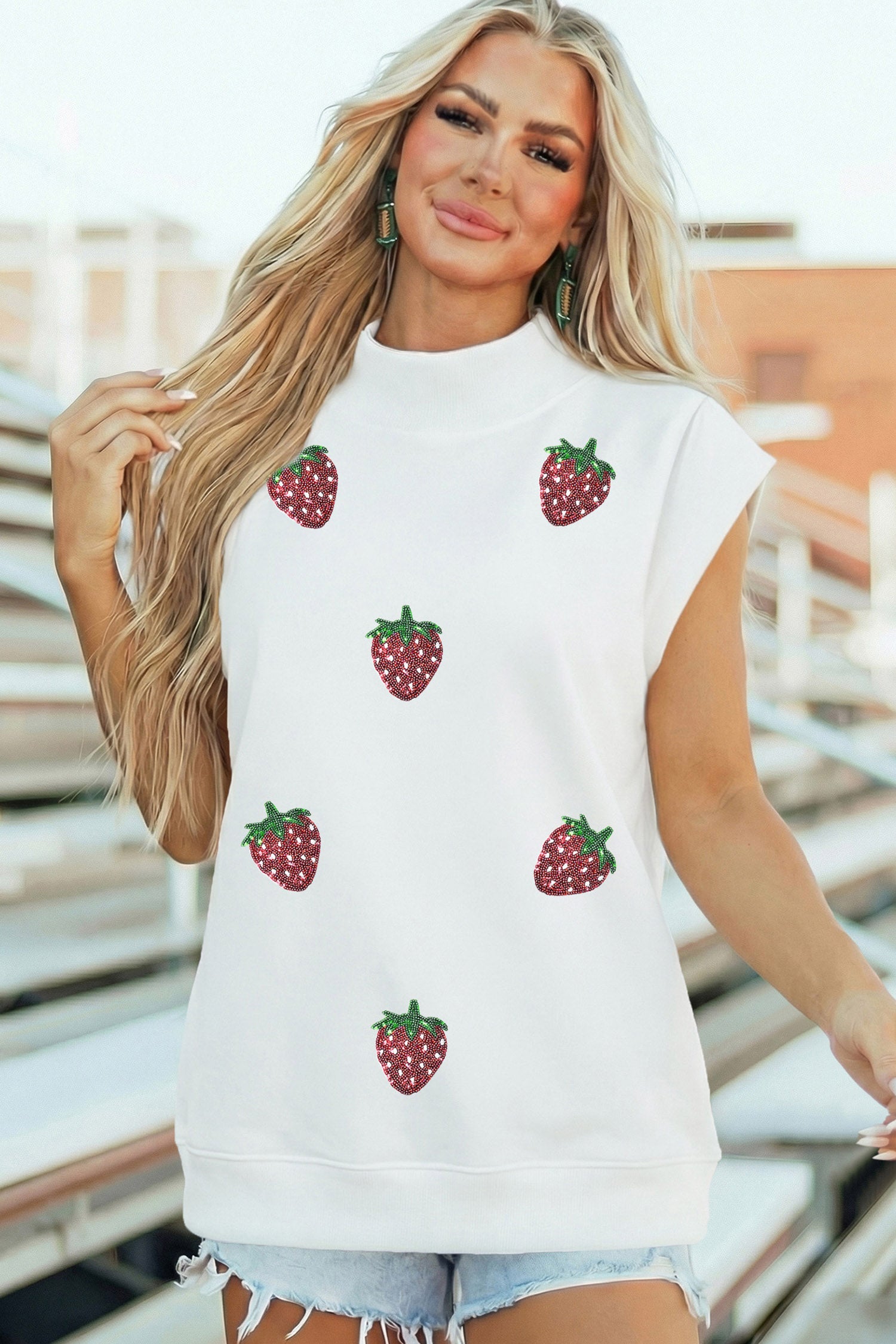  Aaria Tees