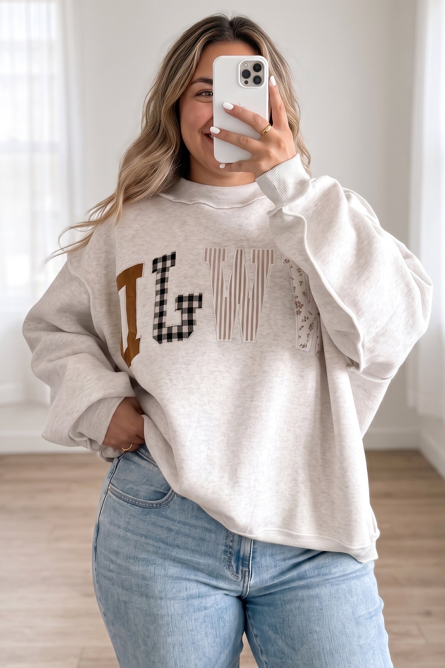  Aaria Tees