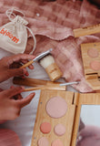 Bloom Makeup Kit Aaria Tees