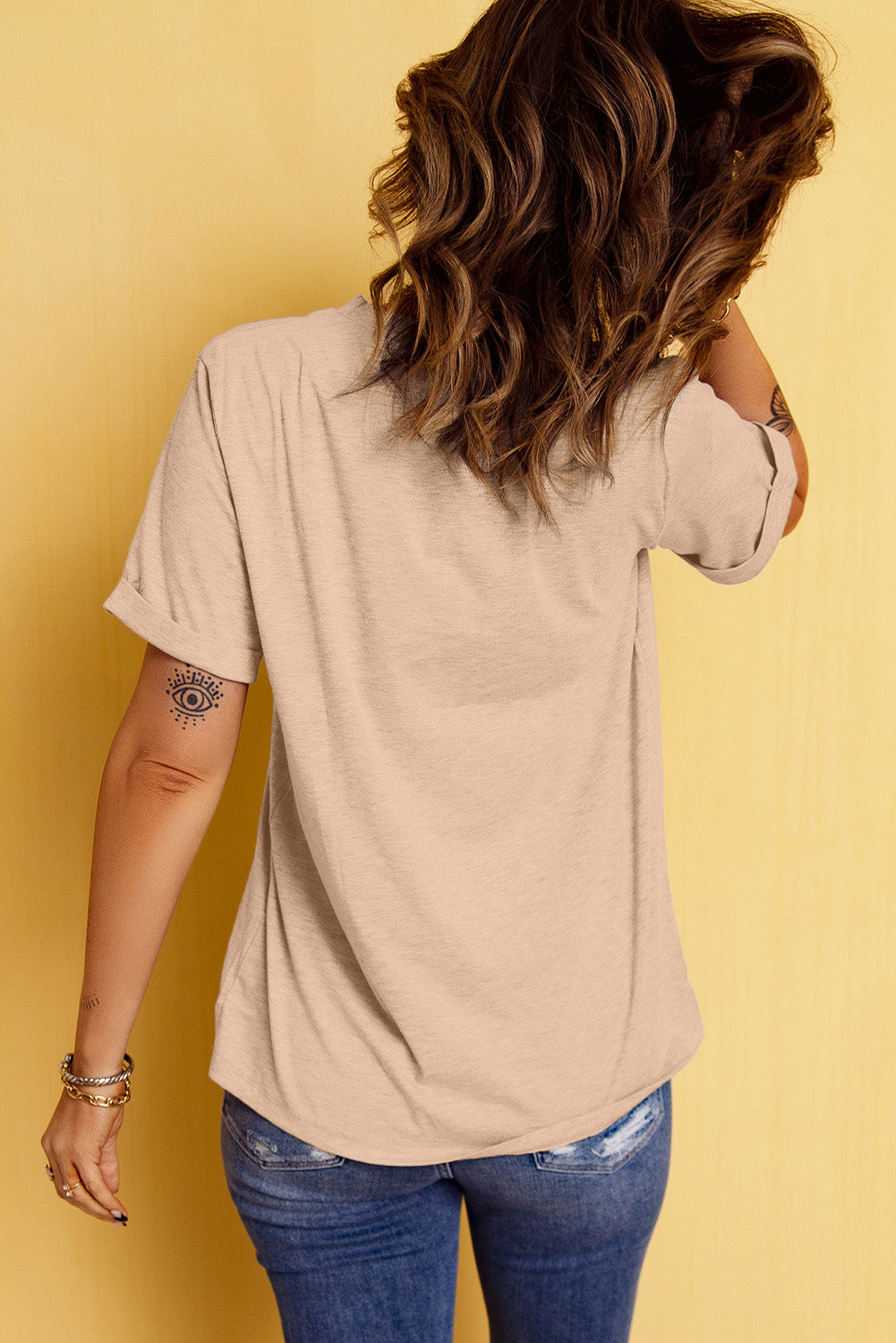  Aaria Tees
