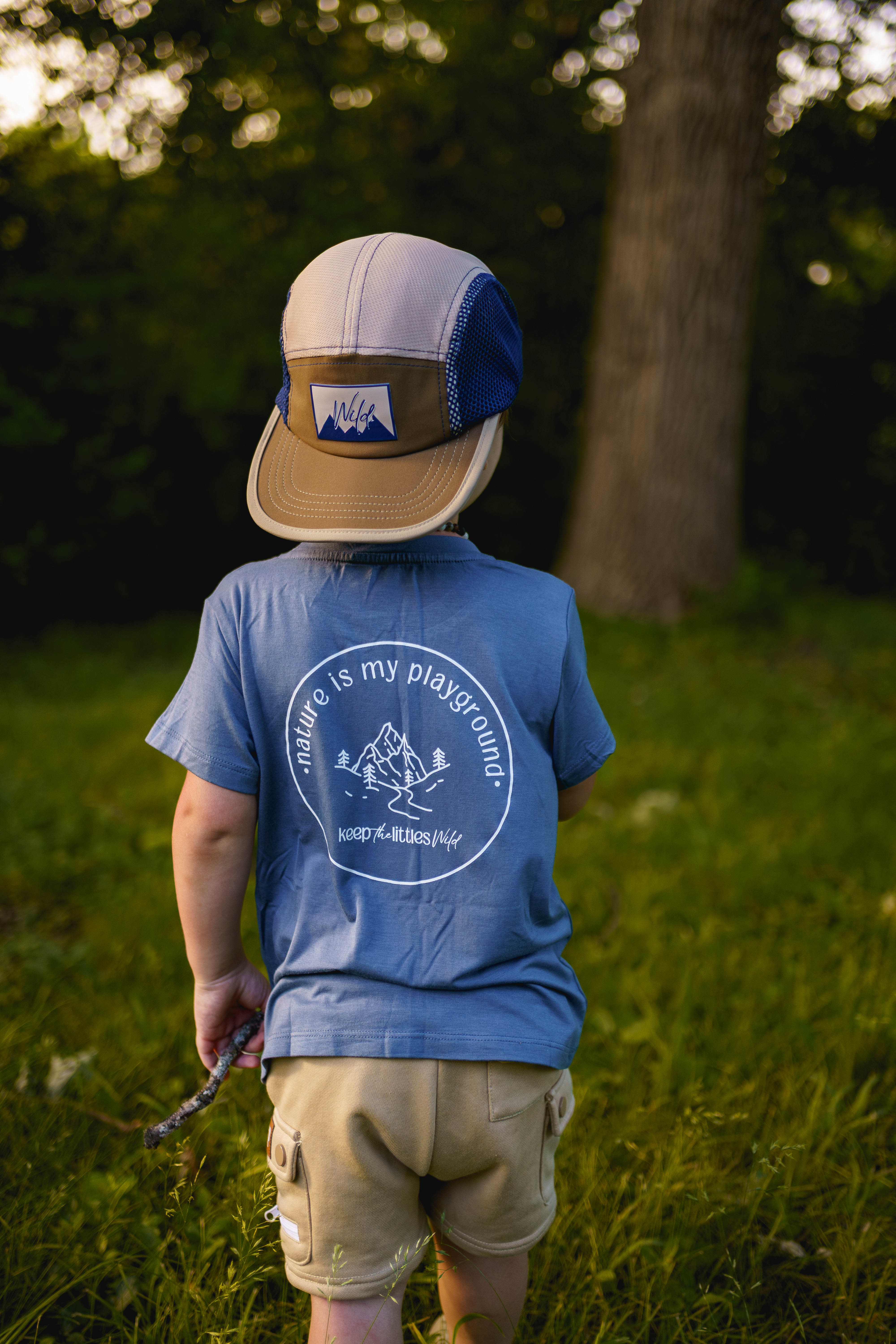  Aaria Tees