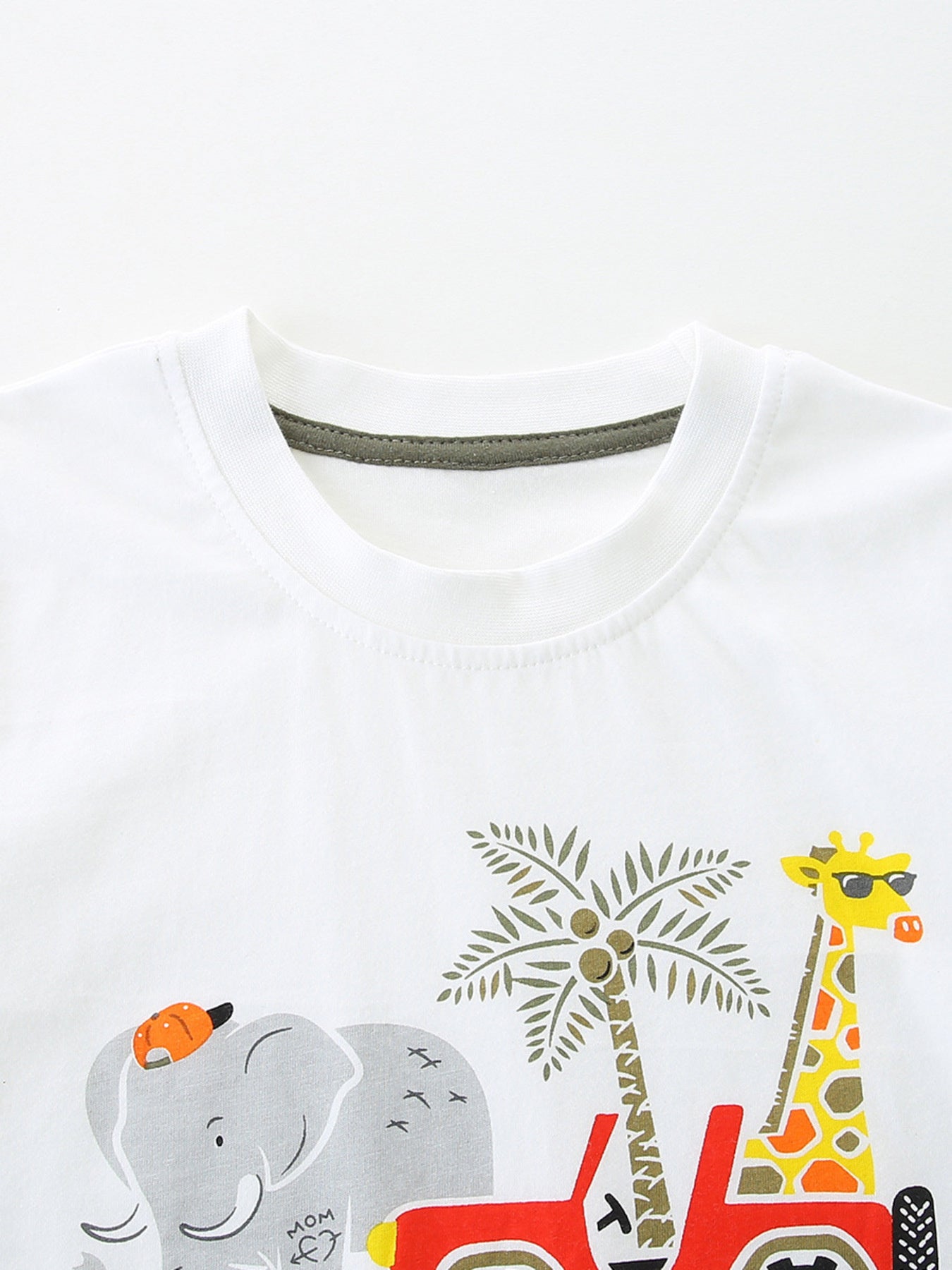 5ec8201e04f74cca9da1a47518e5e9e9-Max Aaria Tees