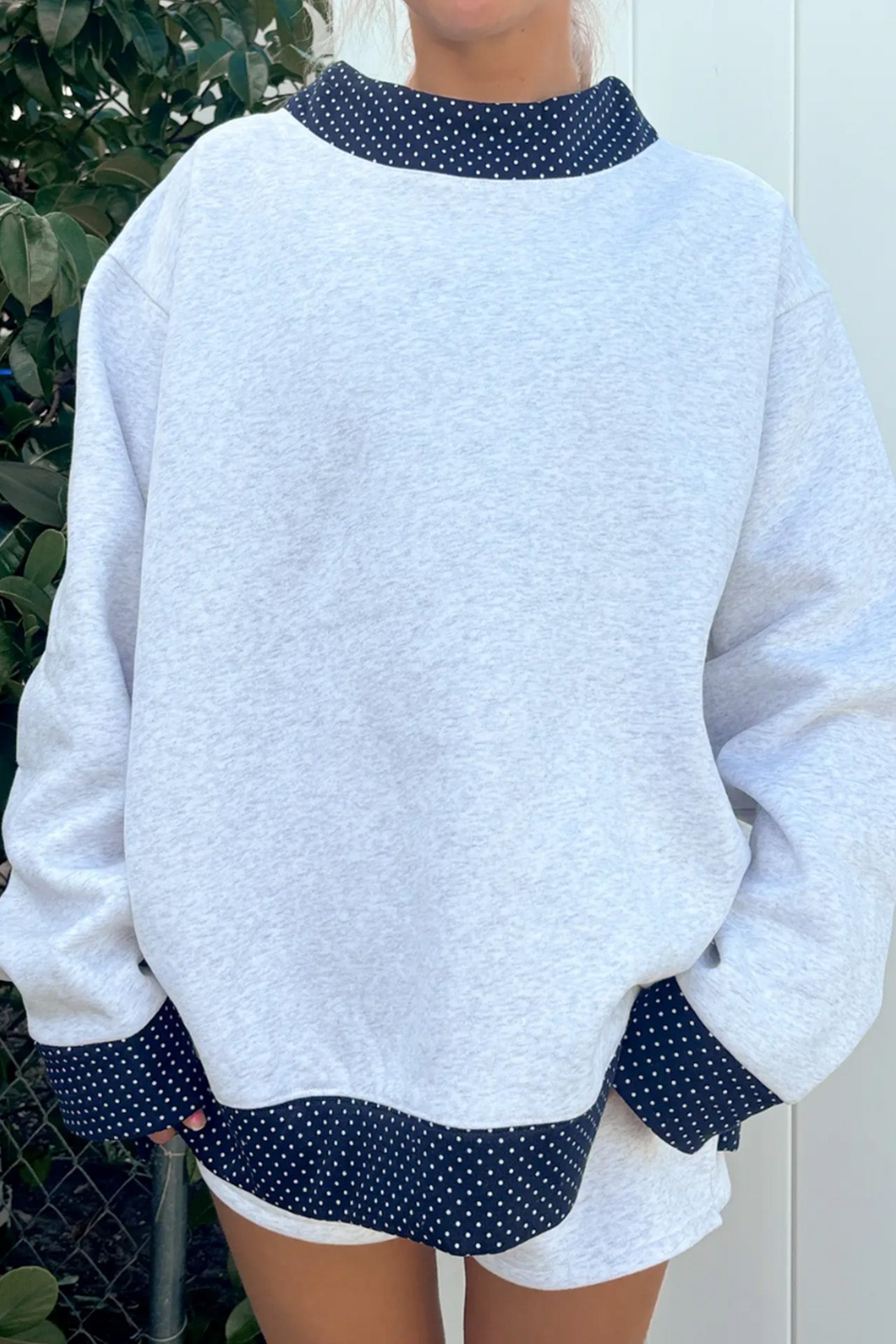  Aaria Tees