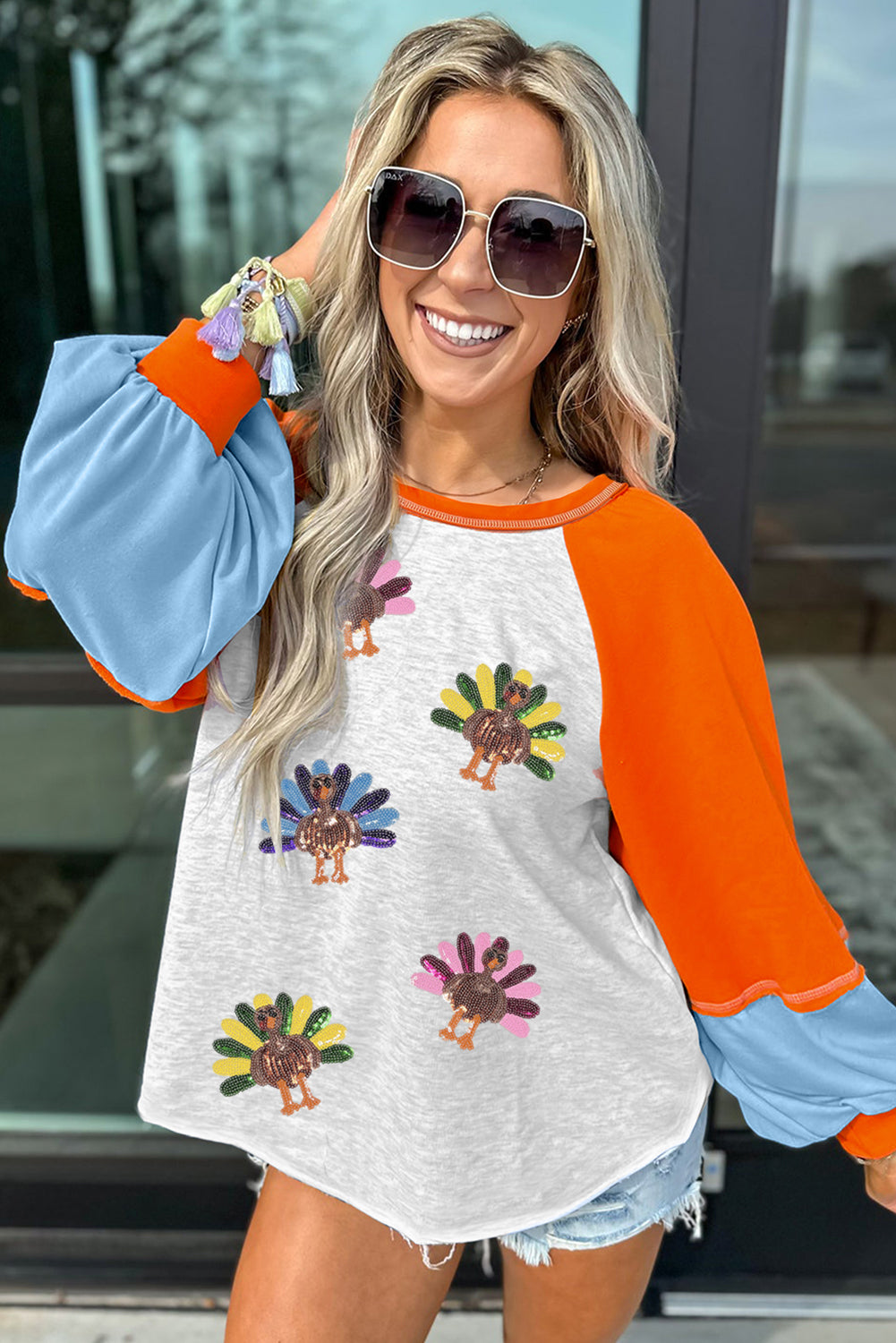  Aaria Tees