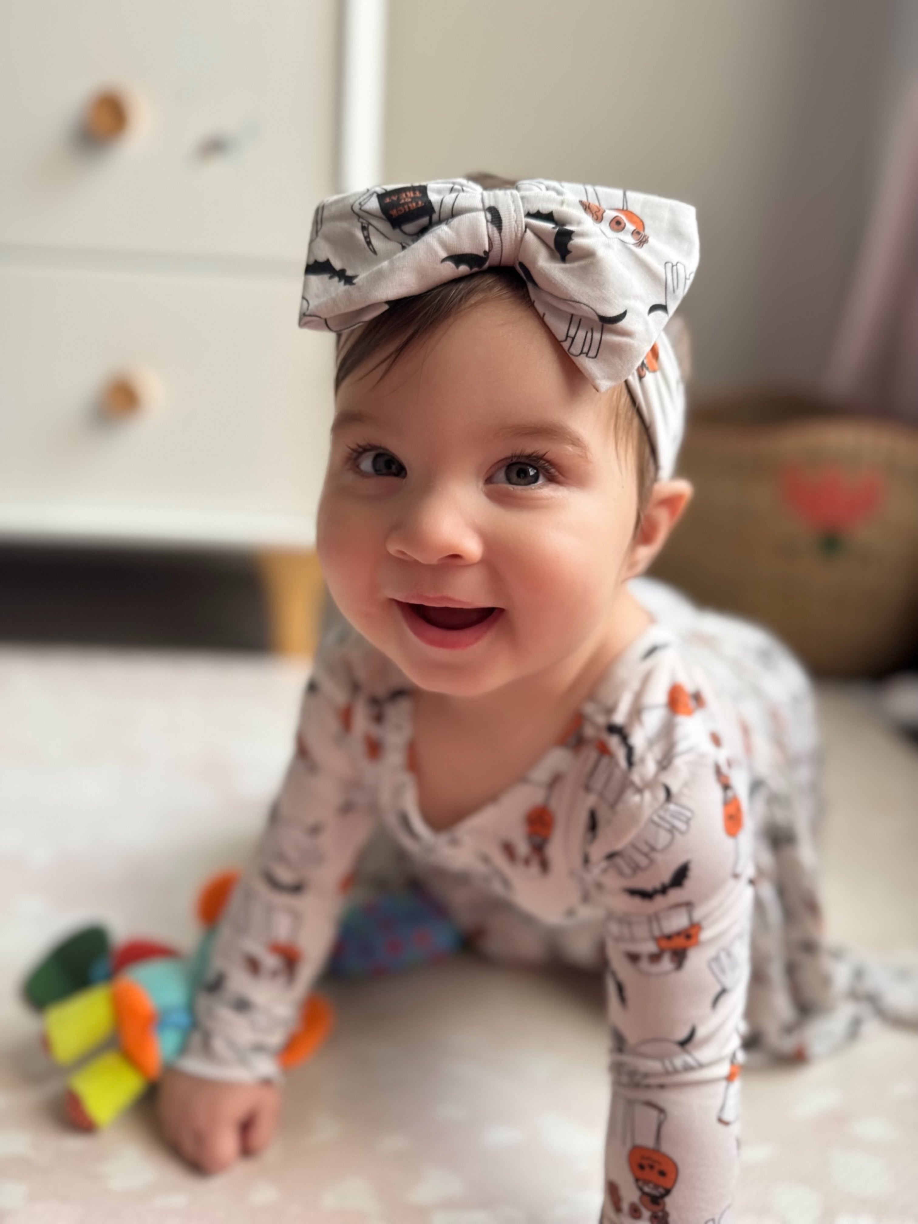 Howl-O-Ween Pups (Bow Headband) - Aaria Tees Aaria Tees