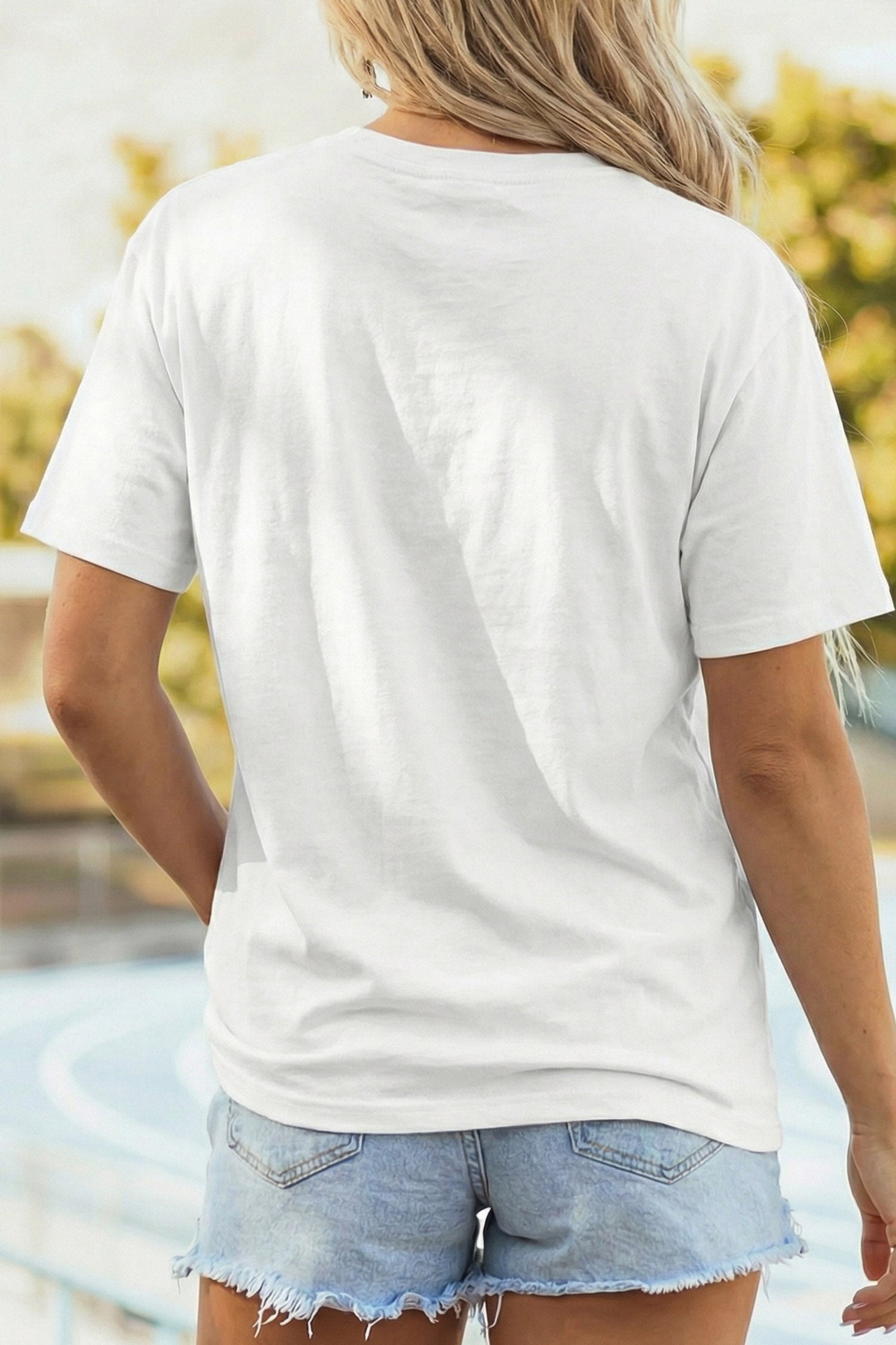  Aaria Tees