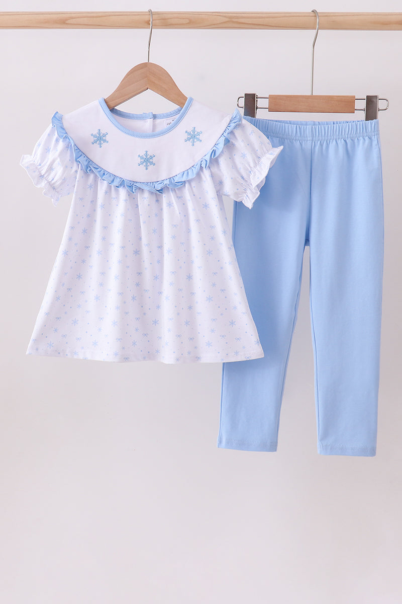  Aaria Tees