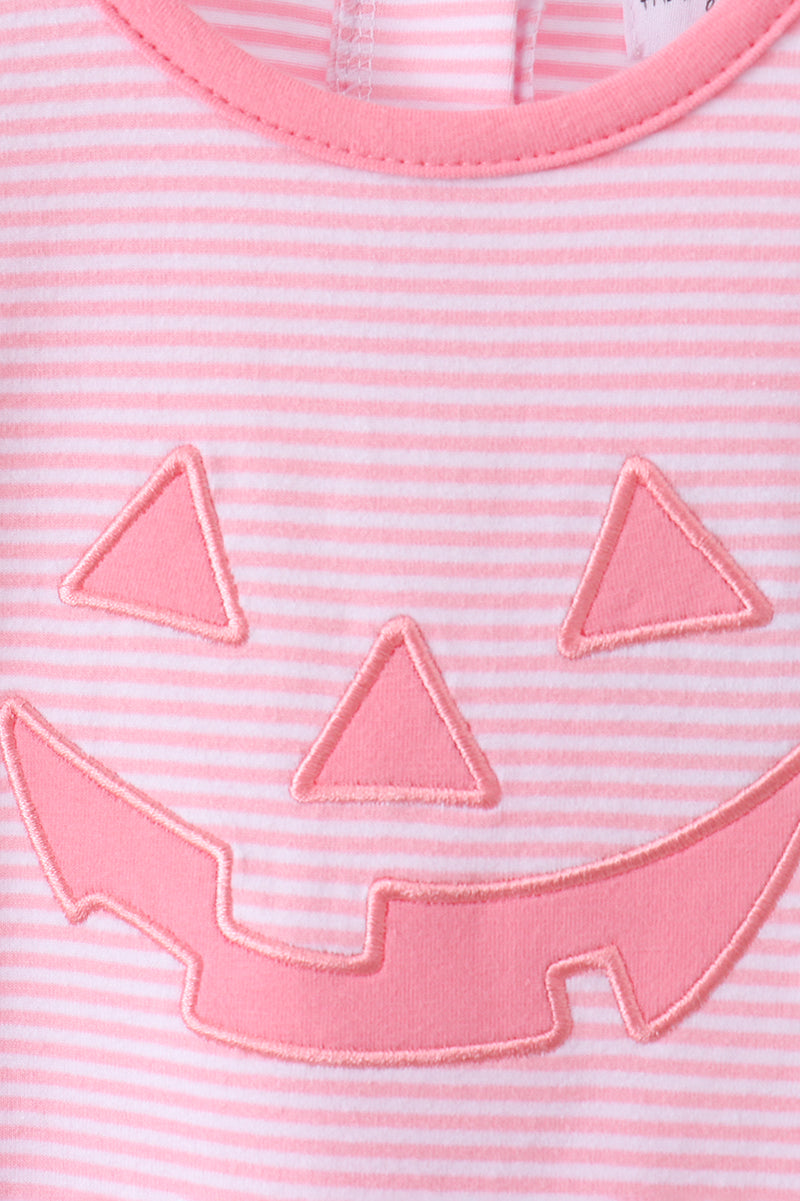 Aaria Tees