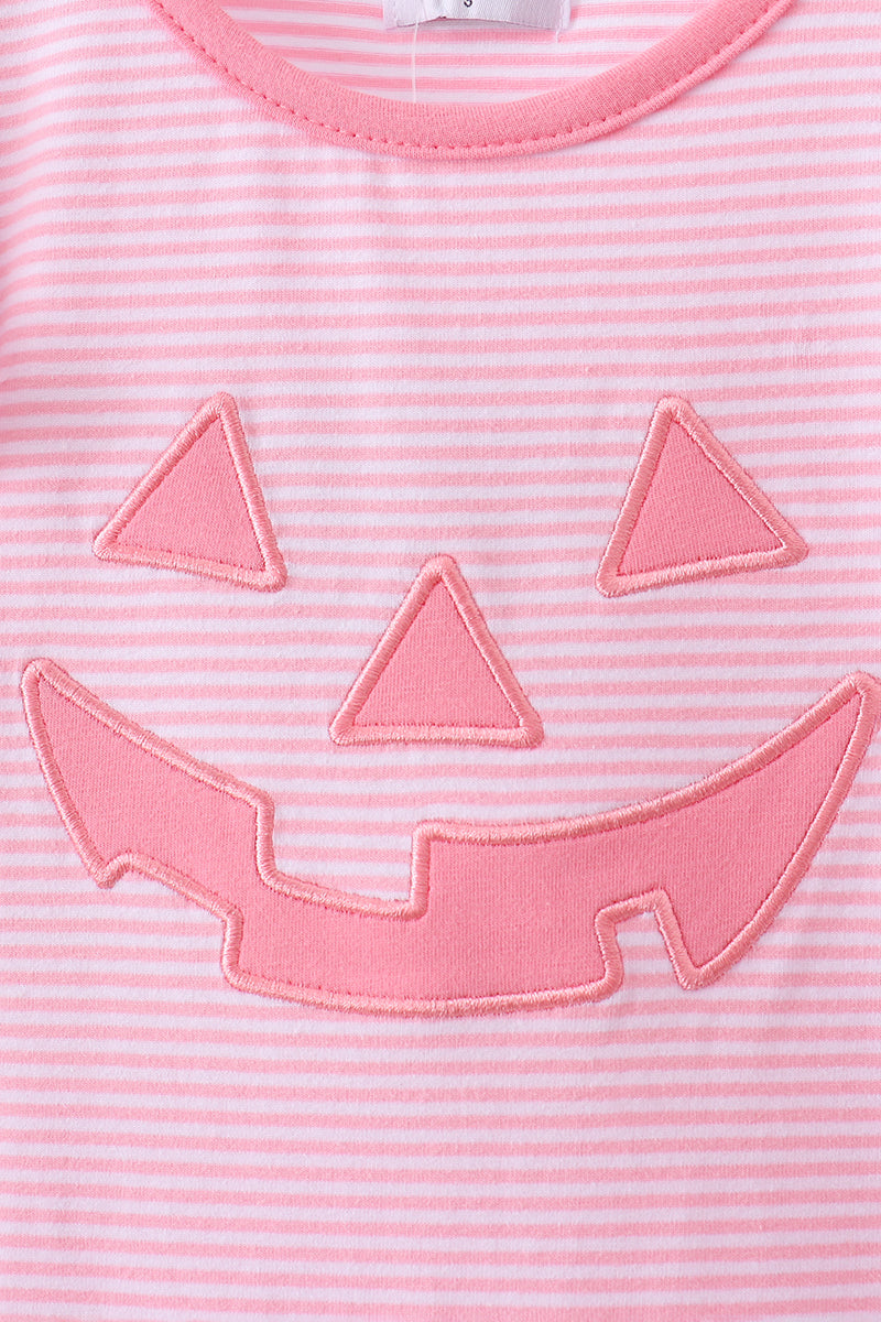  Aaria Tees