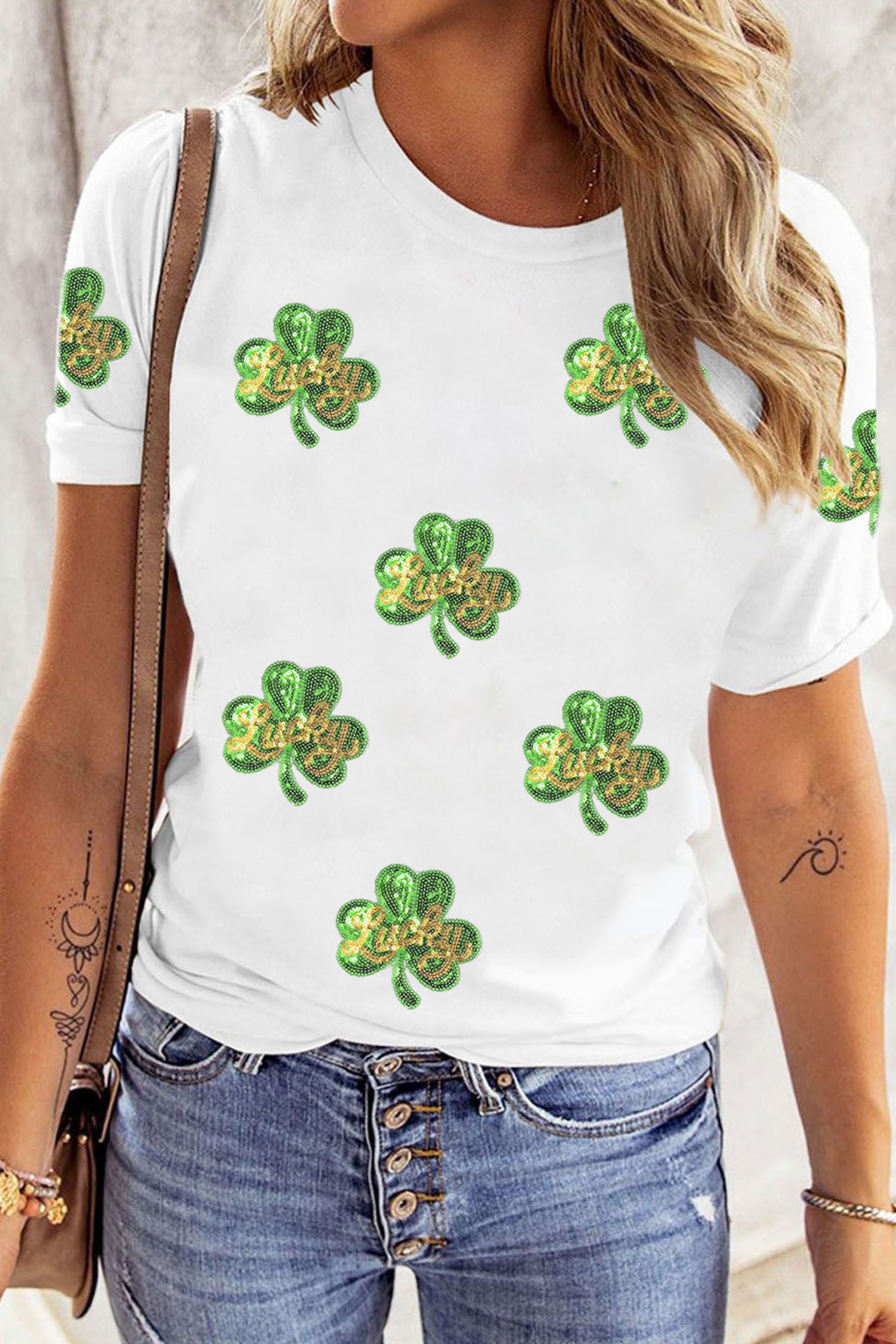  Aaria Tees